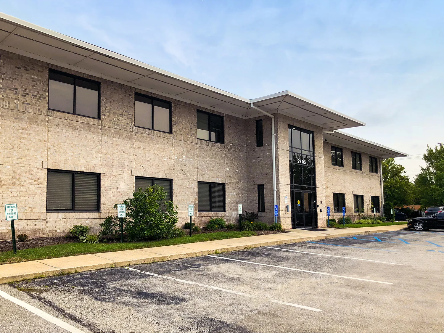 Barrett Station Office Center - office for sale in st louis, MO