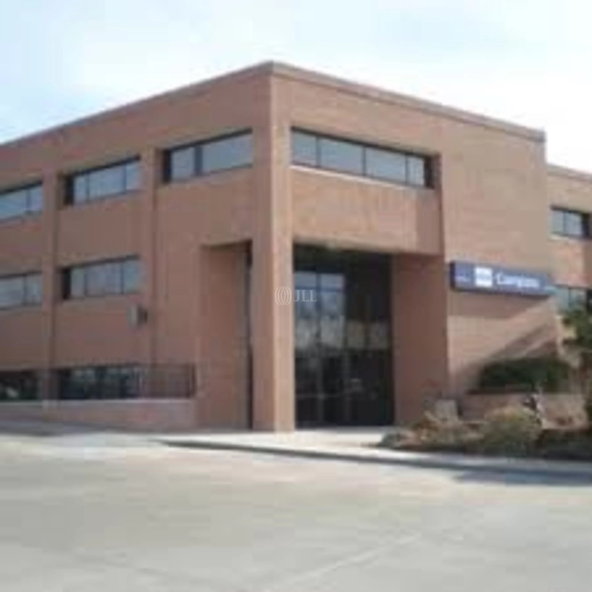 Compass Bank — Lease in Centennial, CO, photo 3 of 4