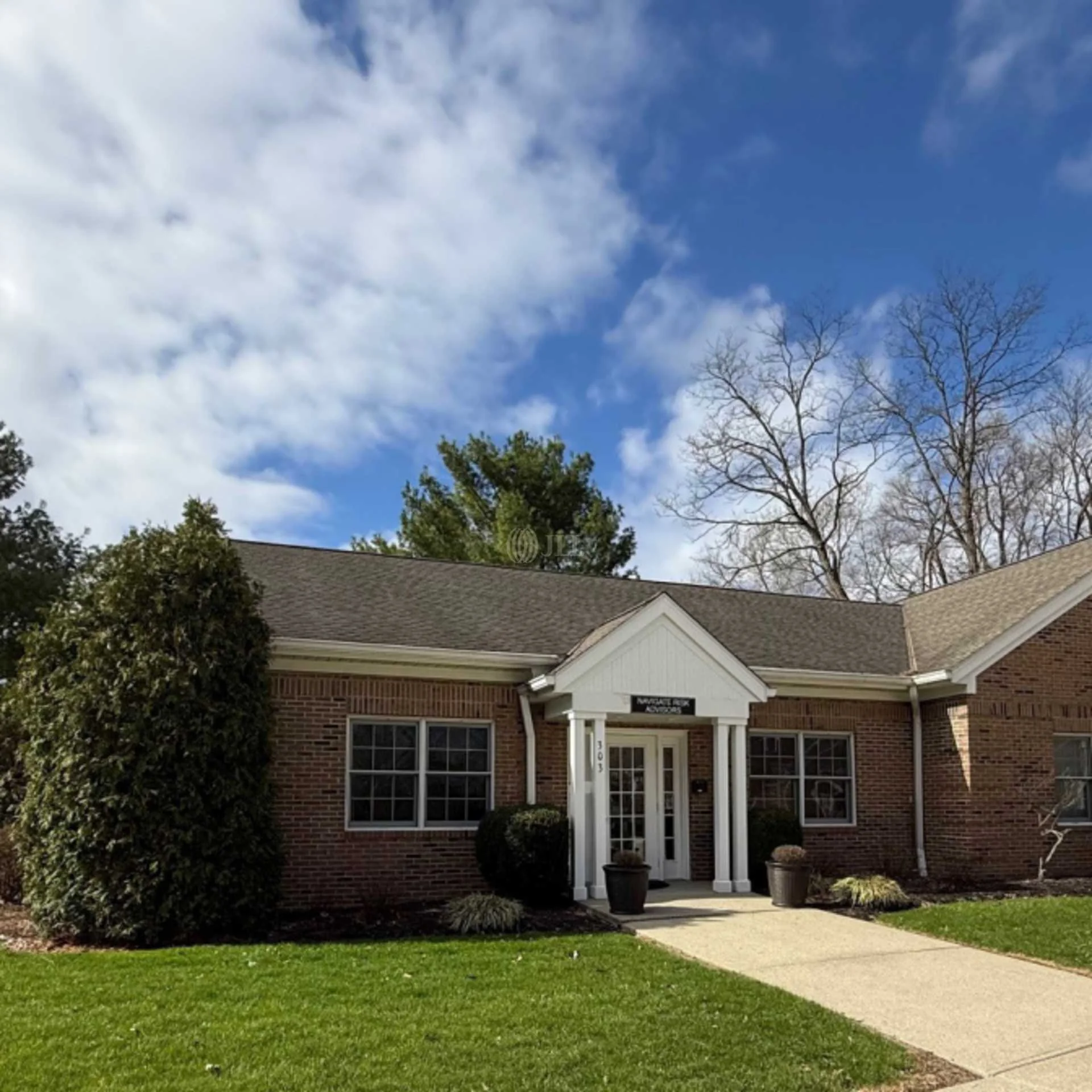 Westlake Professional Campus — Sale in Westlake, OH, photo 3 of 4