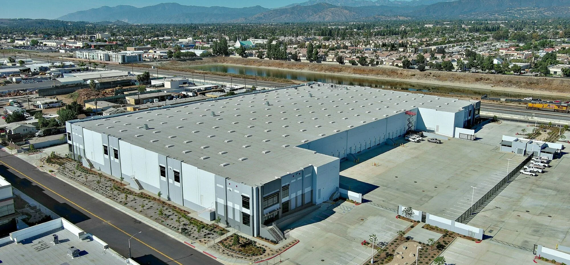 Oakmont Mission Ramona Business Park — Sale in Montclair, CA, photo 1 of 1