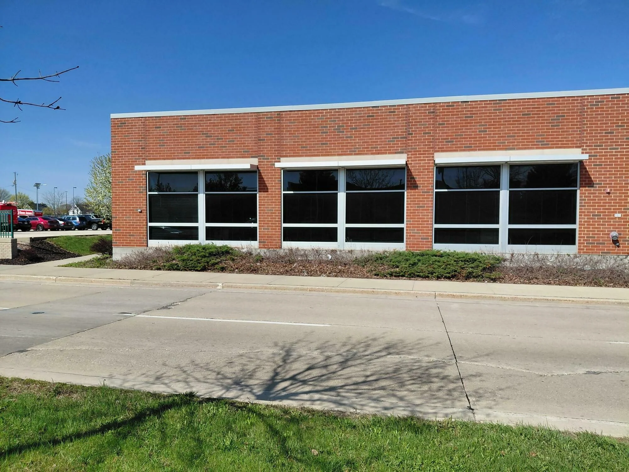 901 S 70th St — Sale in West Allis, WI, photo 8 of 8