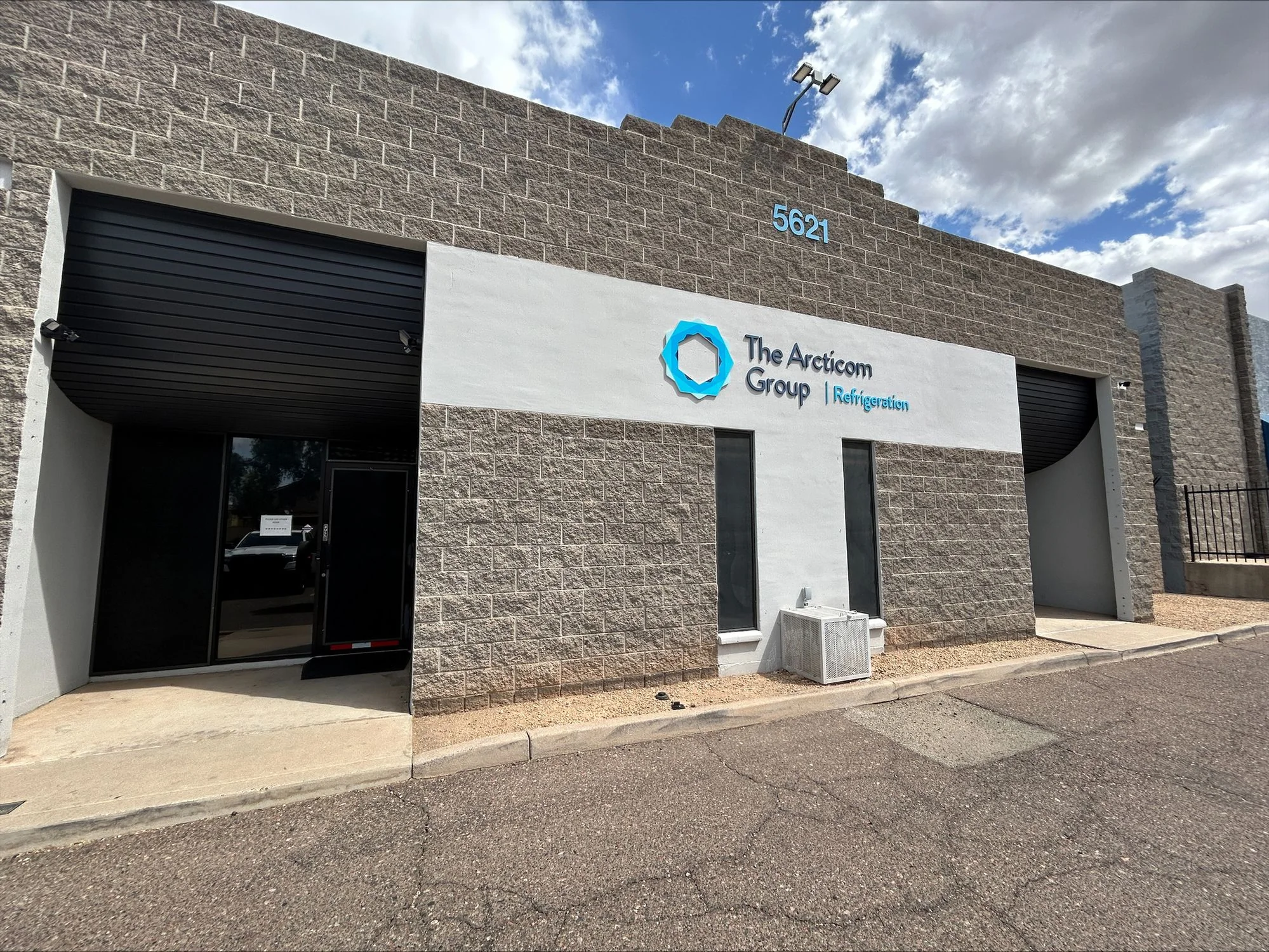 5621 S 24TH STREET - industrial for sale in phoenix, AZ