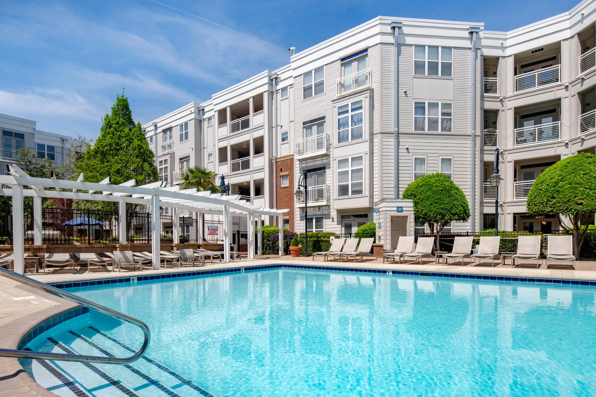 Oberlin Court — Sale in Raleigh, NC, photo 5 of 8