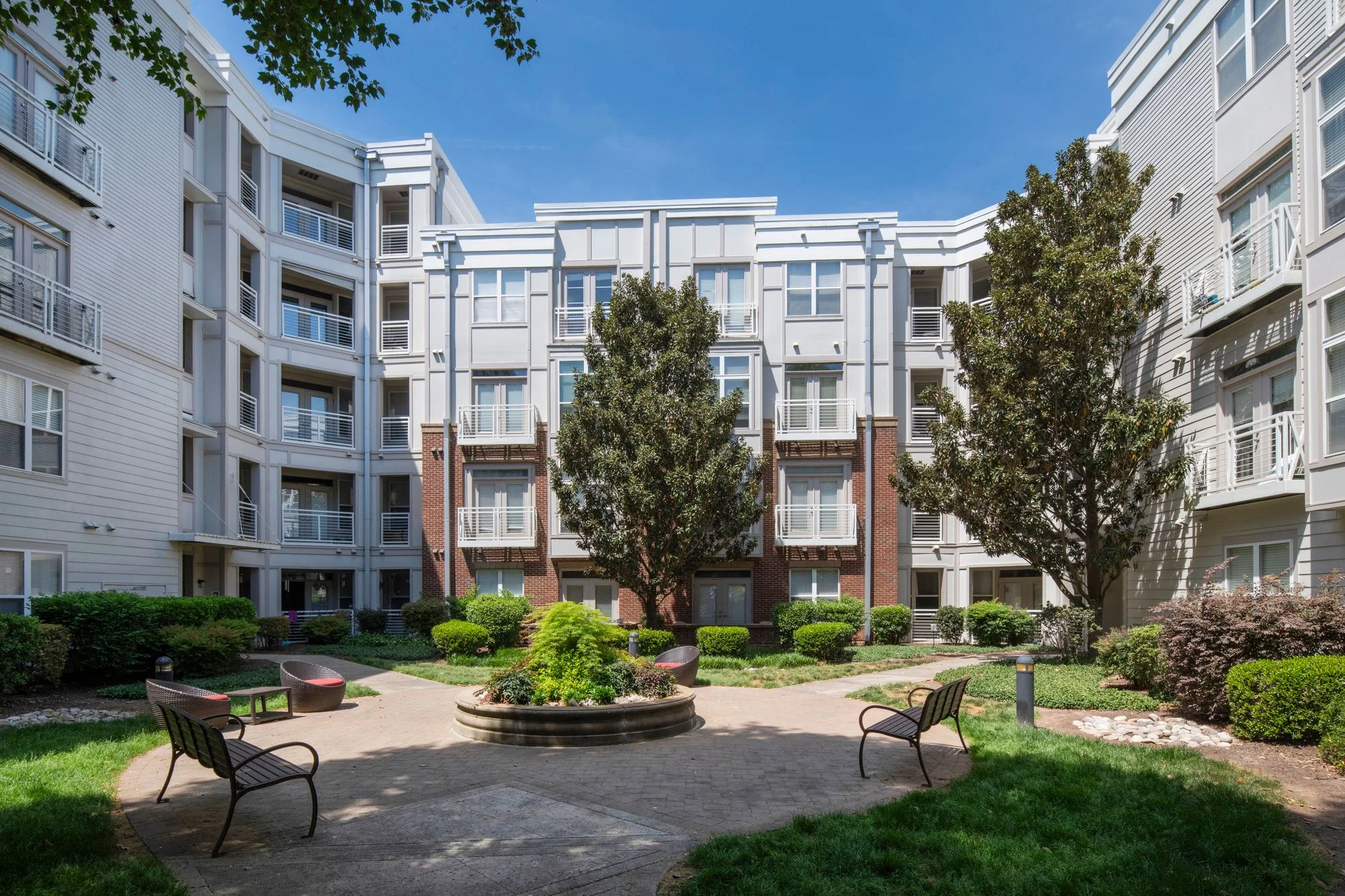 Oberlin Court — Sale in Raleigh, NC, photo 8 of 8
