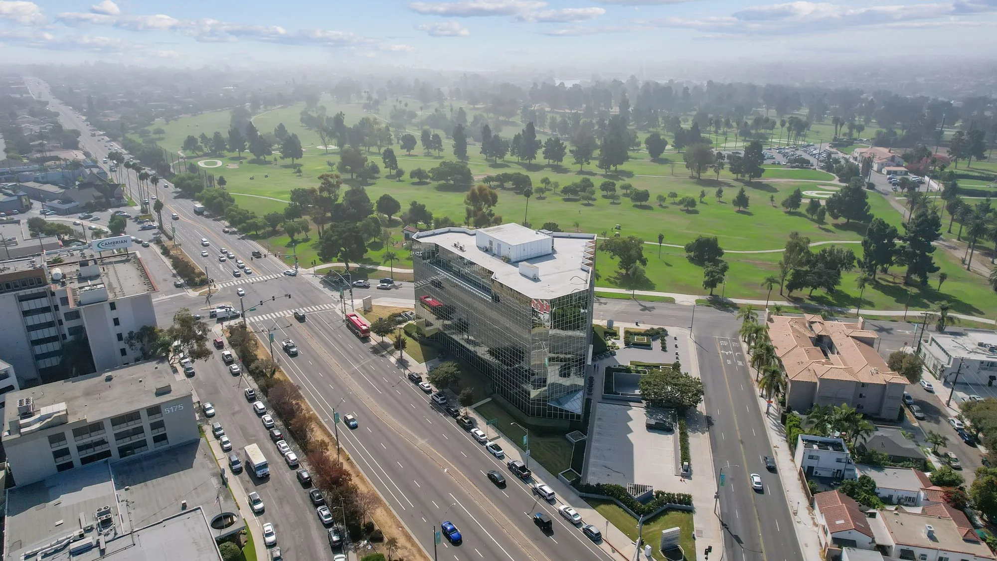 Park Tower — Sale in Long Beach, CA, photo 2 of 8