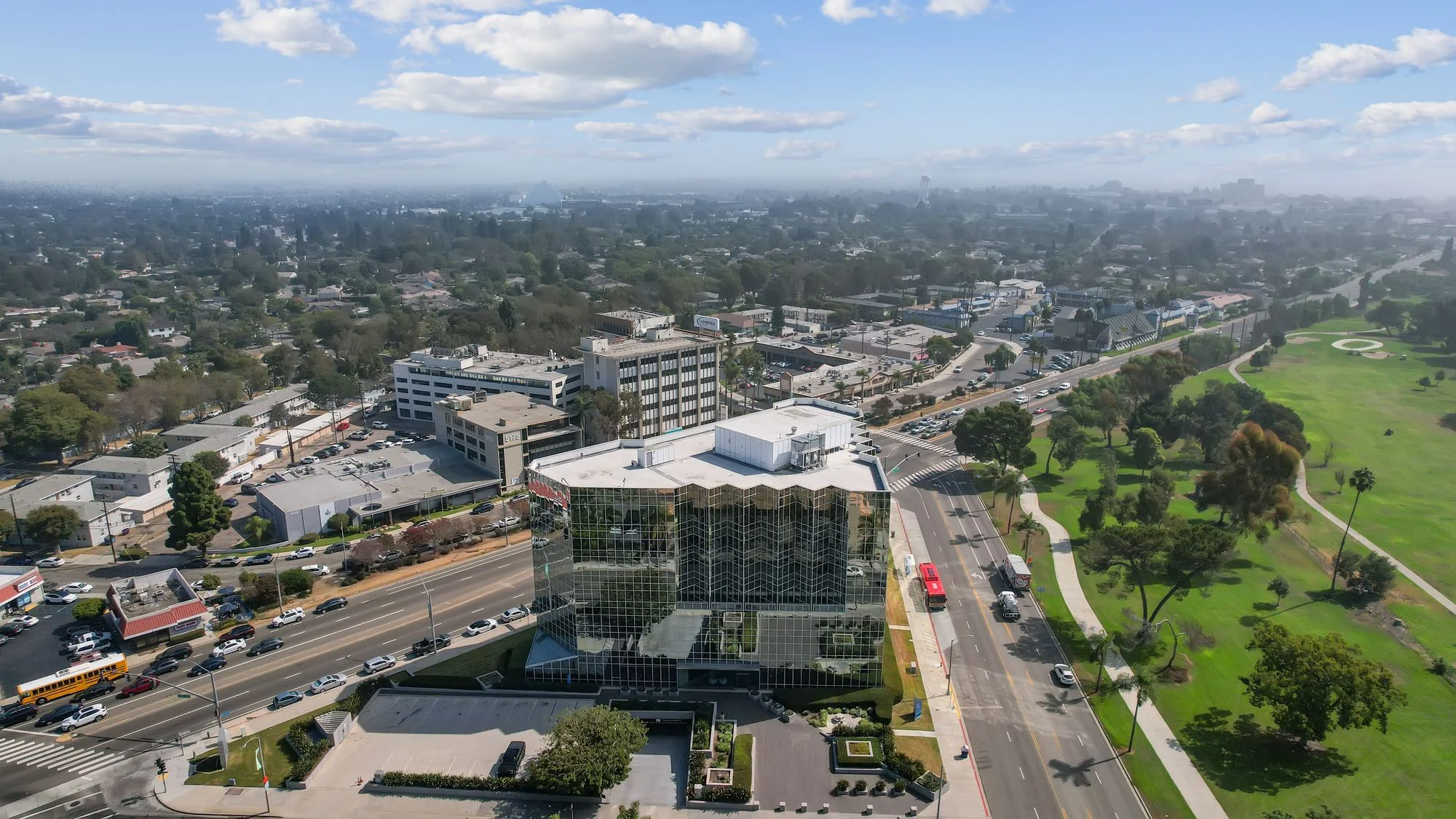 Park Tower — Sale in Long Beach, CA, photo 6 of 8