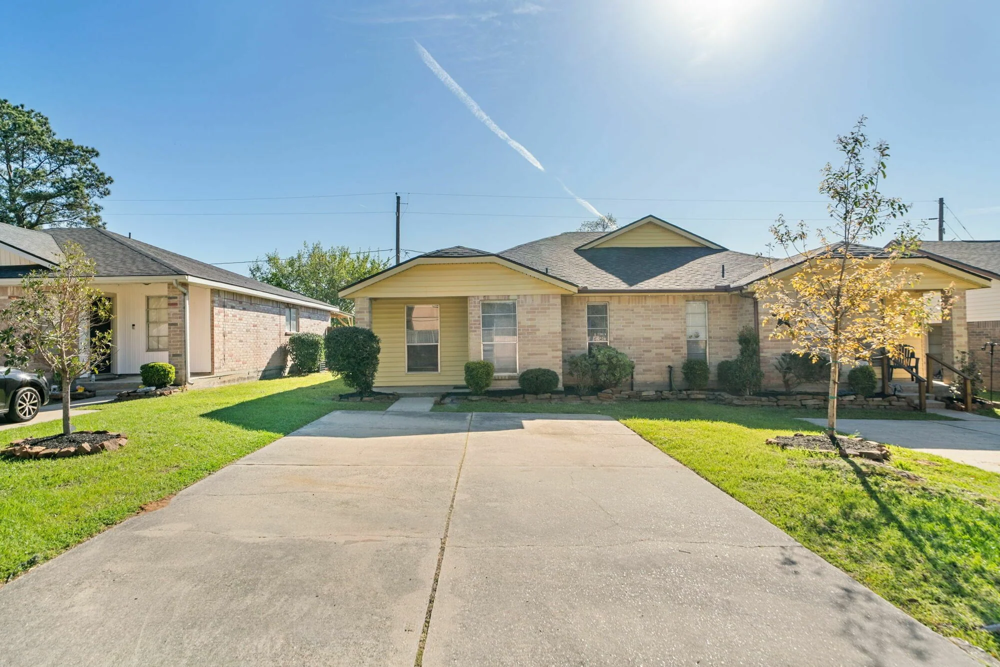 Blair Place Duplexes — Sale in Magnolia, TX, photo 1 of 8