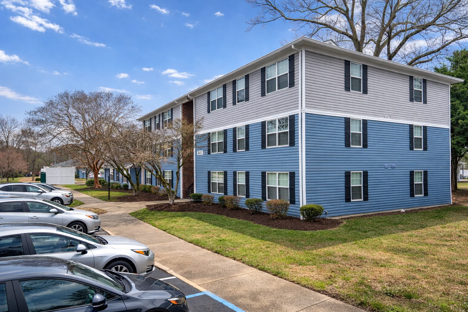 Brittany Place — Sale in Norfolk, VA, photo 4 of 8