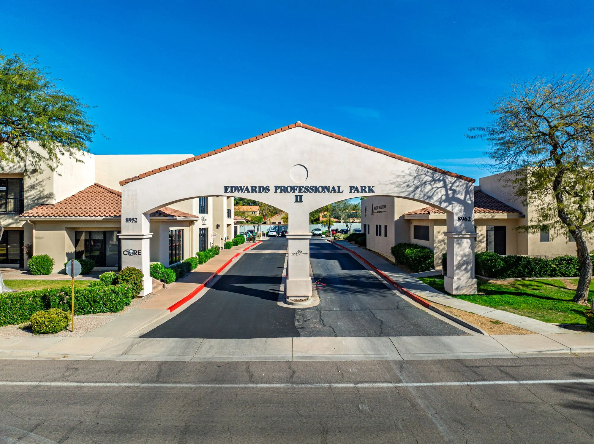Edwards Professional Park I & II — Sale in Scottsdale, AZ, photo 2 of 8