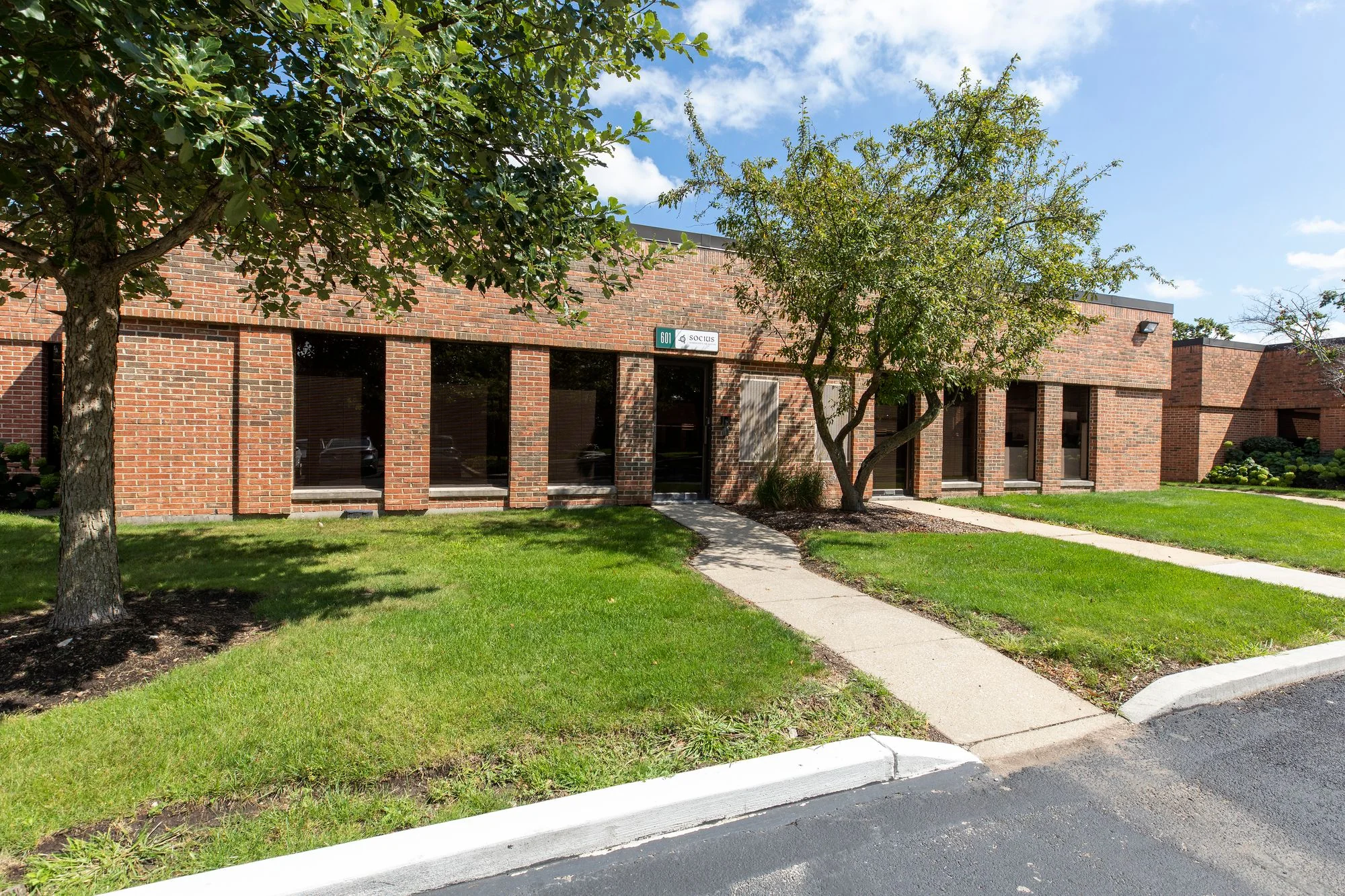 Cumberland Metro Office Park — Sale in Chicago, IL, photo 1 of 7