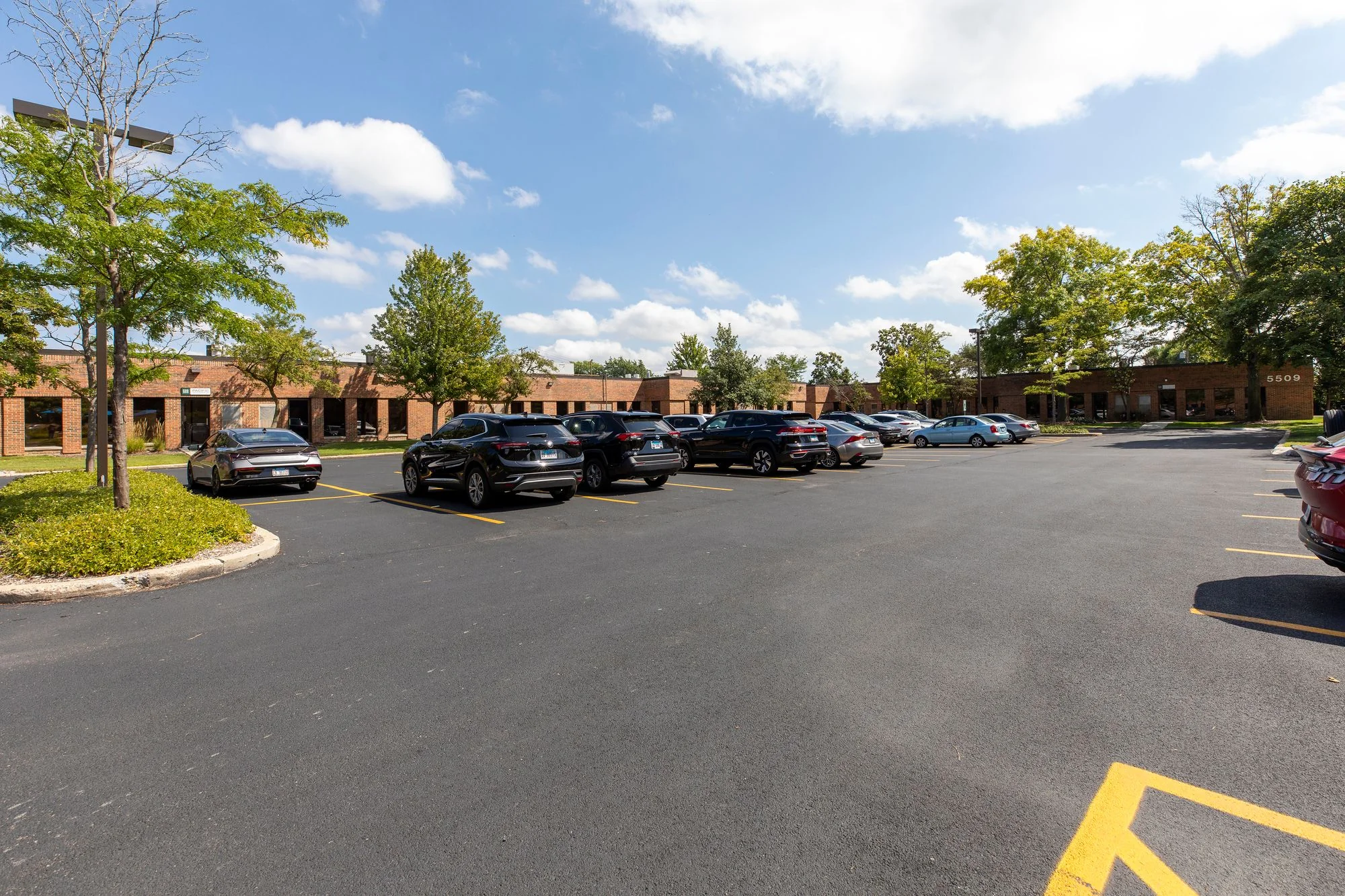 Cumberland Metro Office Park — Sale in Chicago, IL, photo 2 of 7