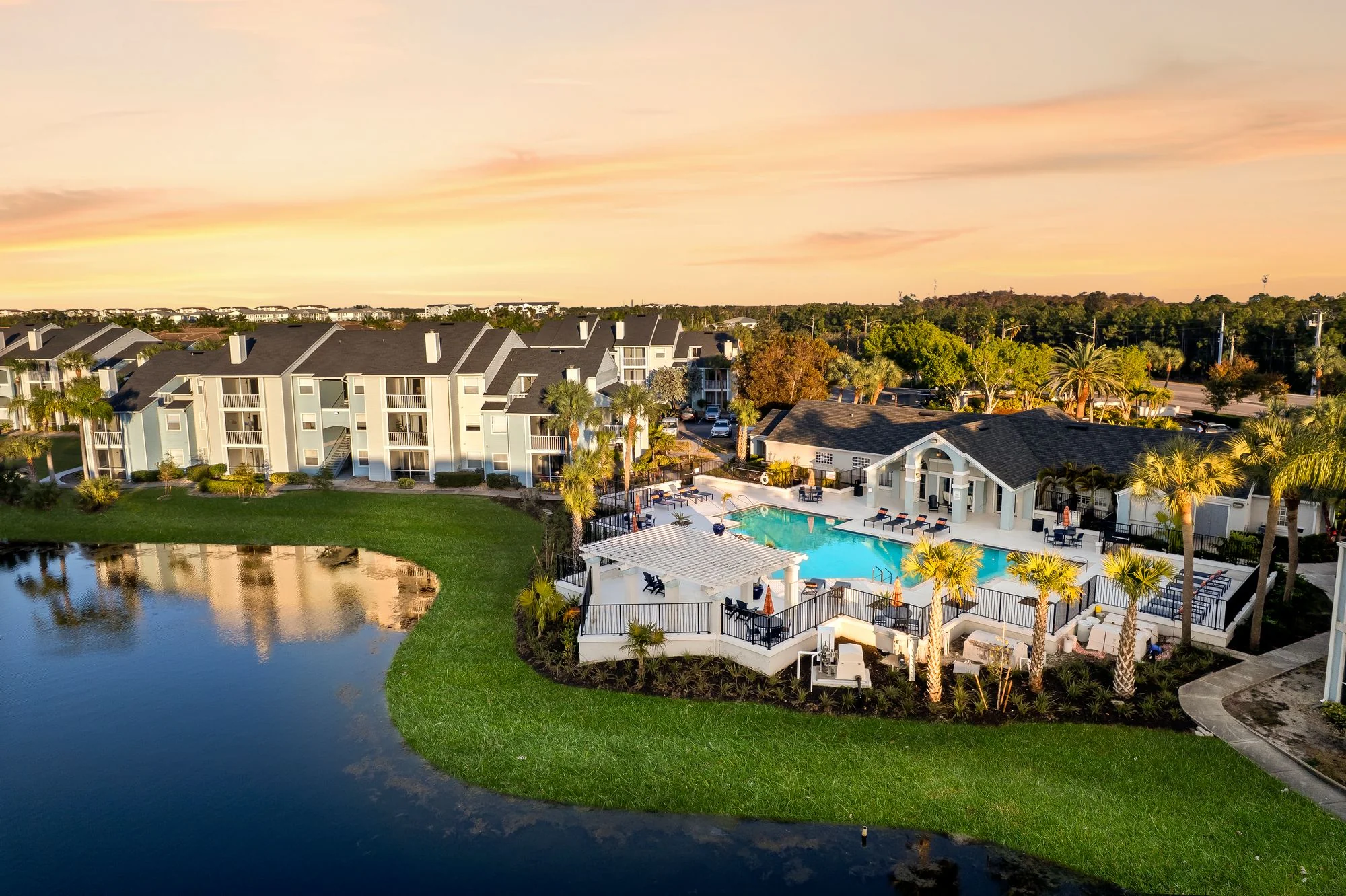 The Retreat at Vista Lake — Sale in Fort Myers, FL, photo 1 of 1