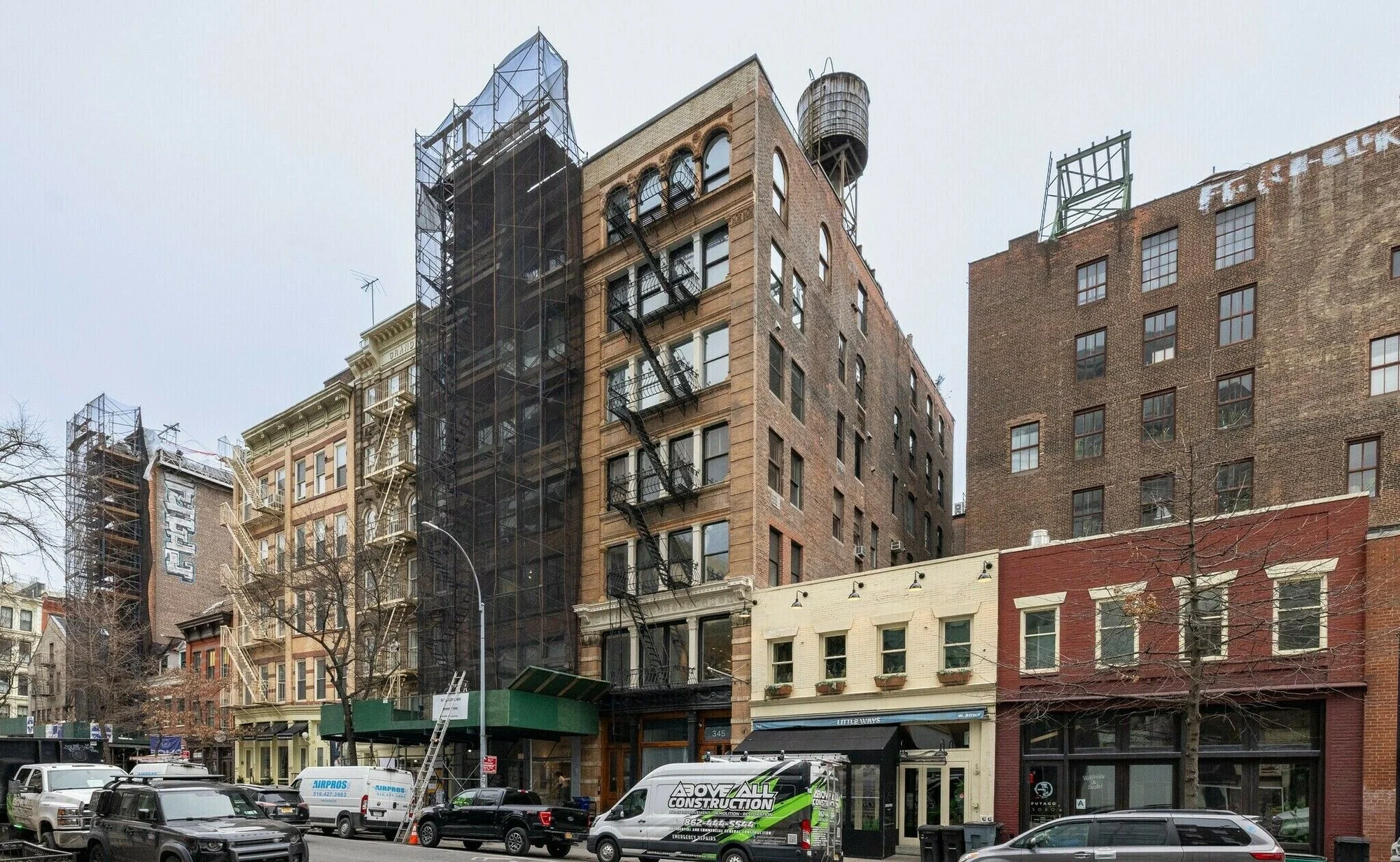 345 West Broadway — Sale in New York, NY, photo 2 of 3