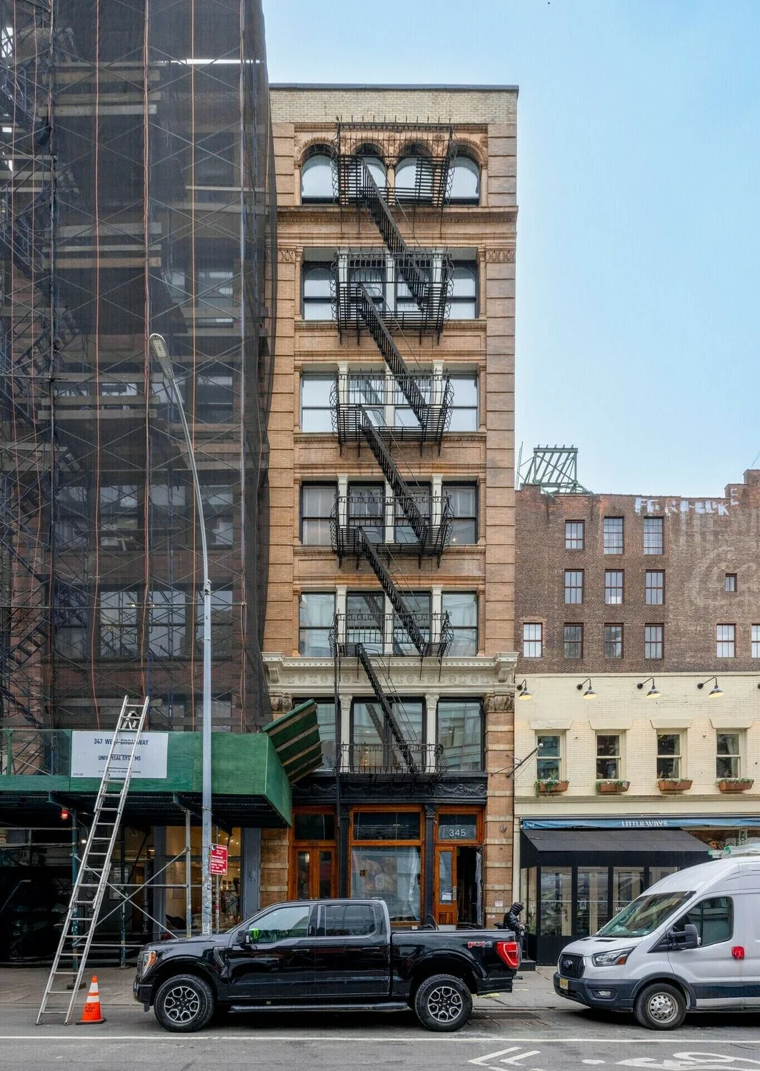 345 West Broadway — Sale in New York, NY, photo 3 of 3