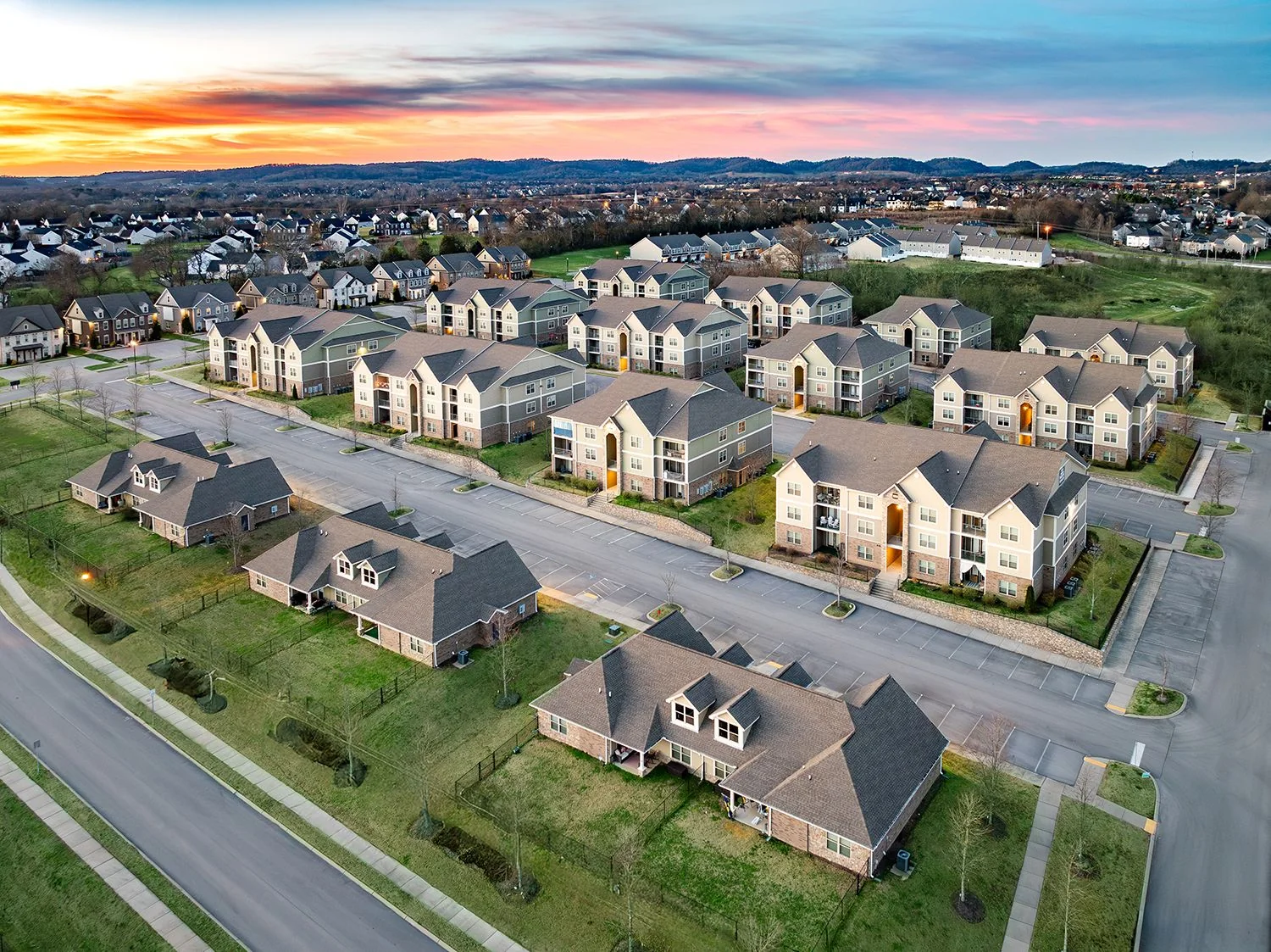 Grand Reserve at Spring Hill — Sale in Spring Hill, TN, photo 2 of 8