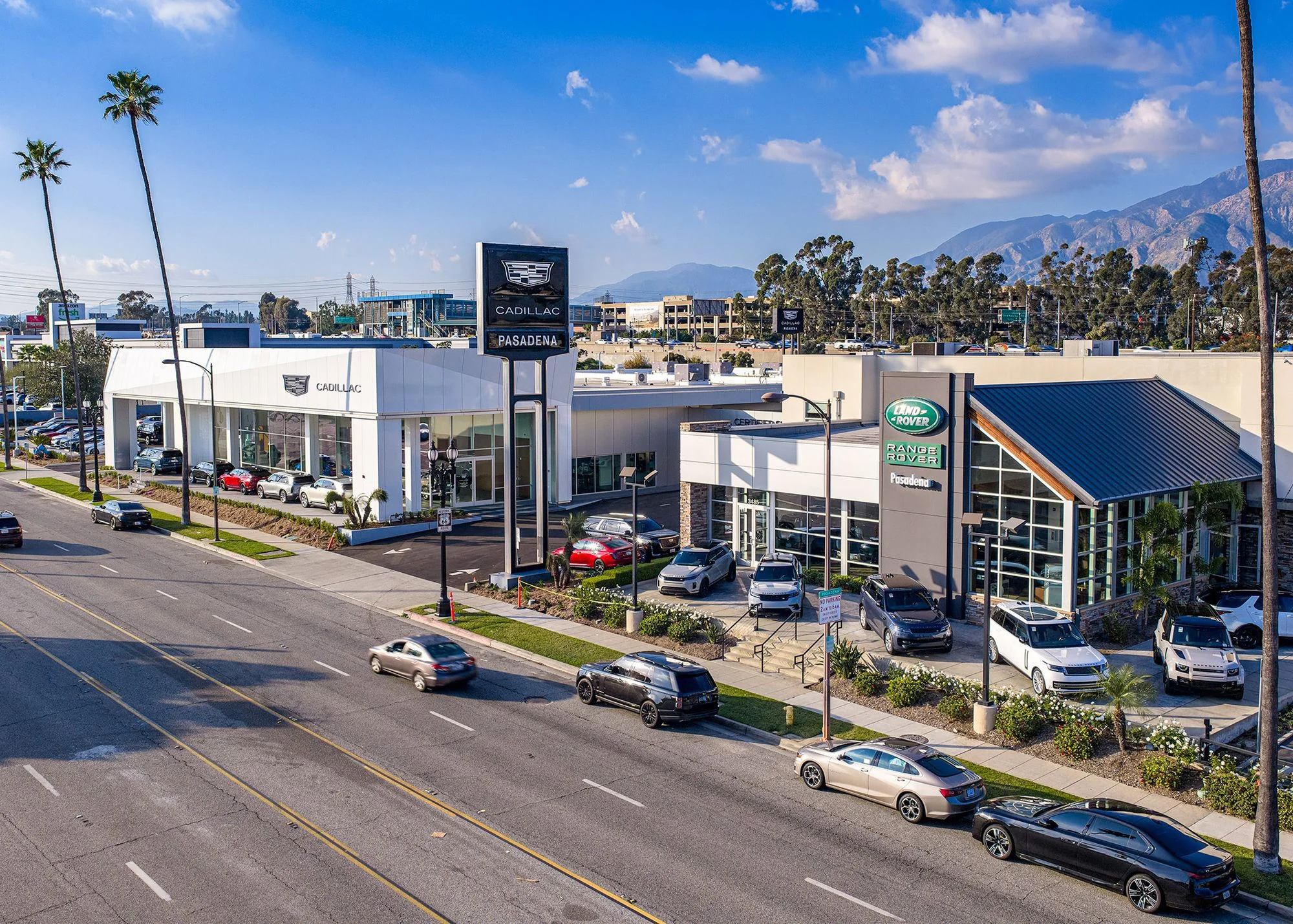 Cadillac Pasadena & Land Rover Pasadena