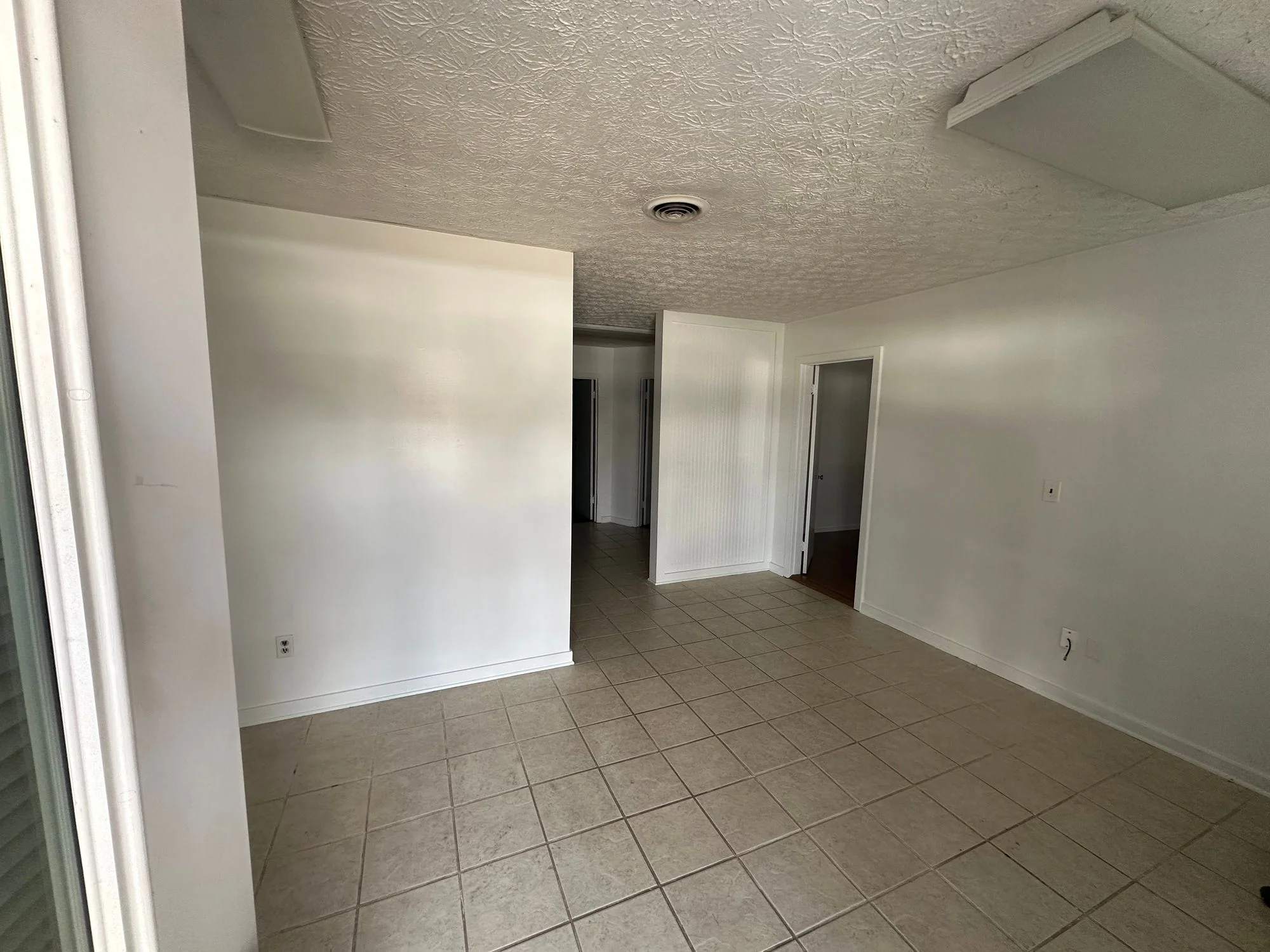 1660 NW Professional Plaza — Sale in Columbus, OH, photo 5 of 8