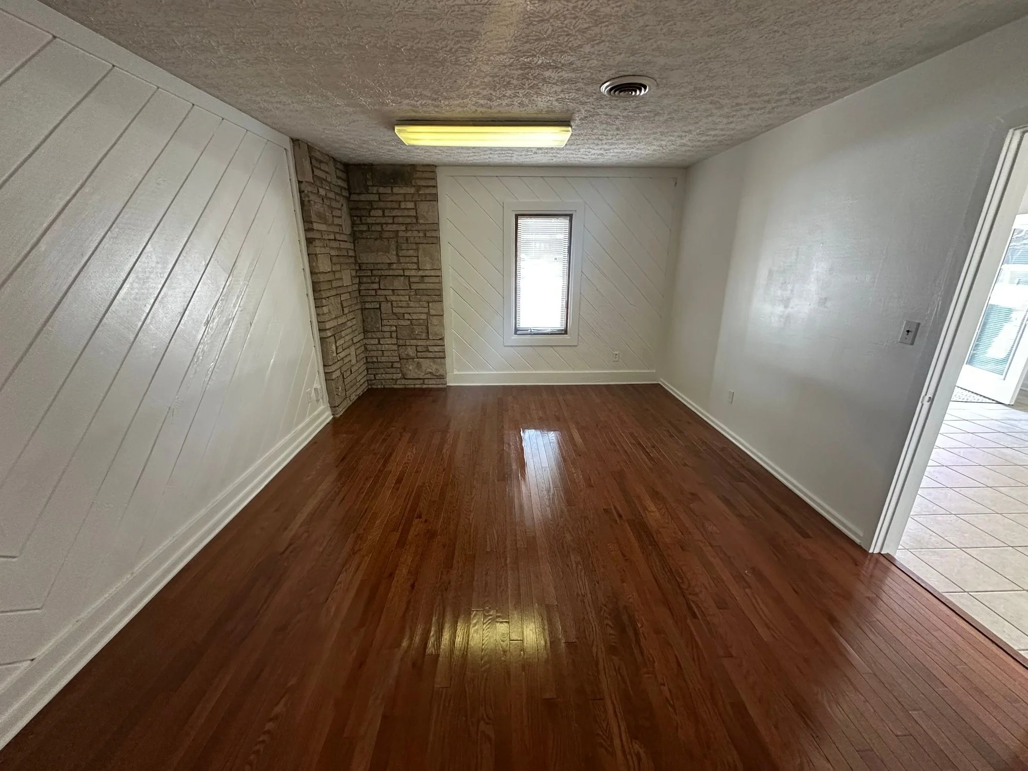 1660 NW Professional Plaza — Sale in Columbus, OH, photo 6 of 8