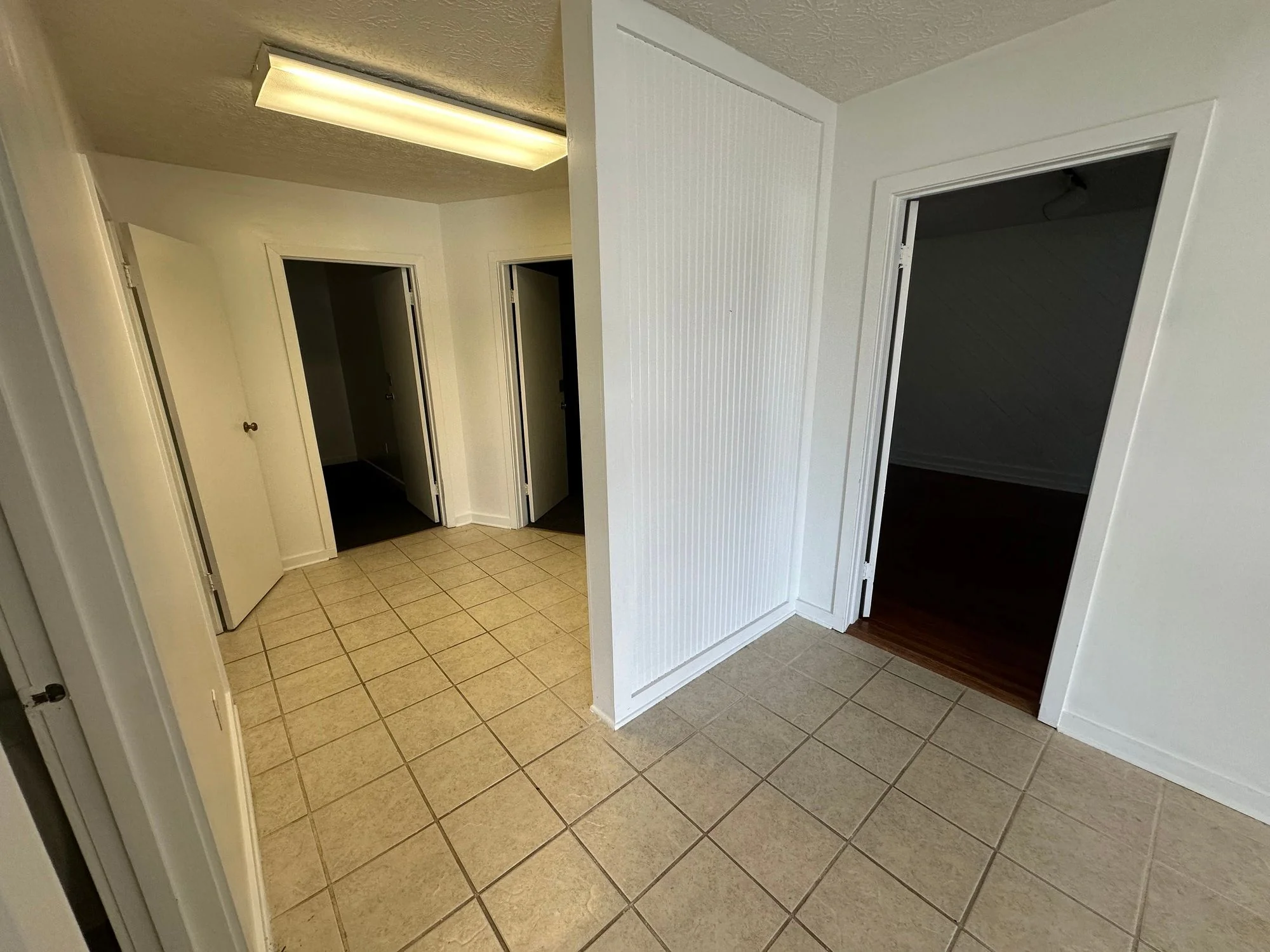 1660 NW Professional Plaza — Sale in Columbus, OH, photo 8 of 8