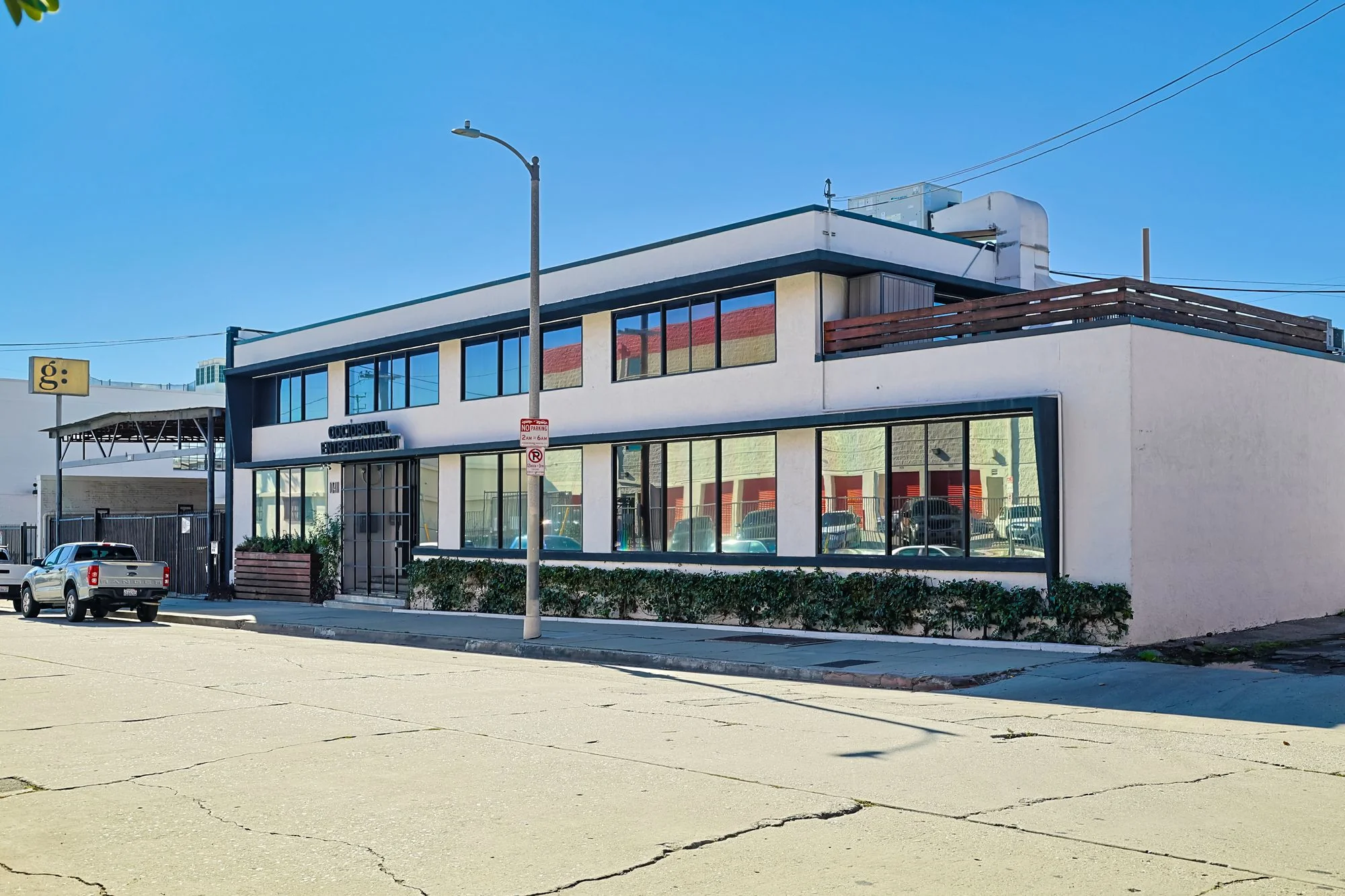 1041 N Mansfield Ave — Sale in Los Angeles, CA, photo 1 of 8