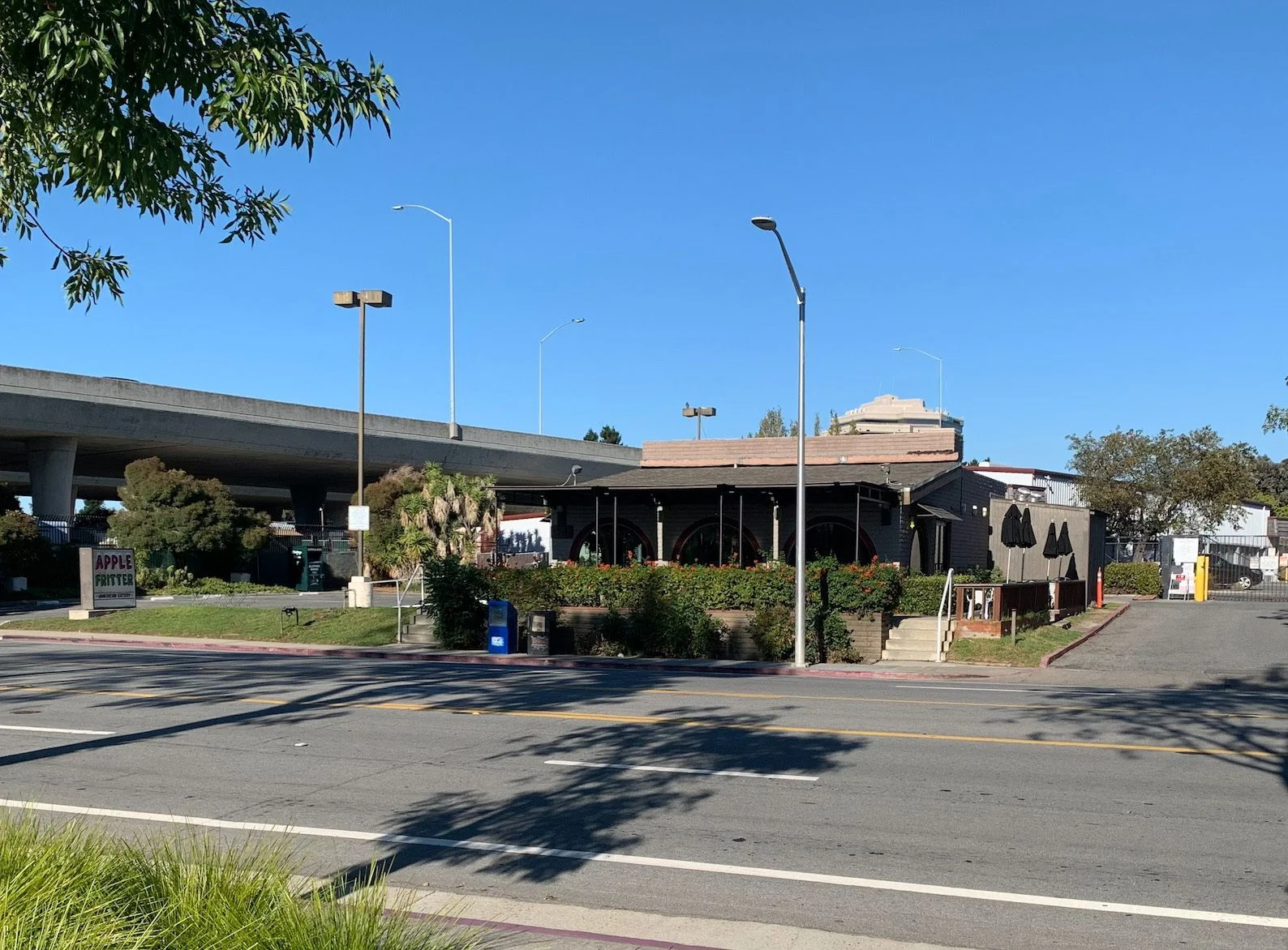 1901 S Norfolk St — Sale in San Mateo, CA, photo 1 of 1