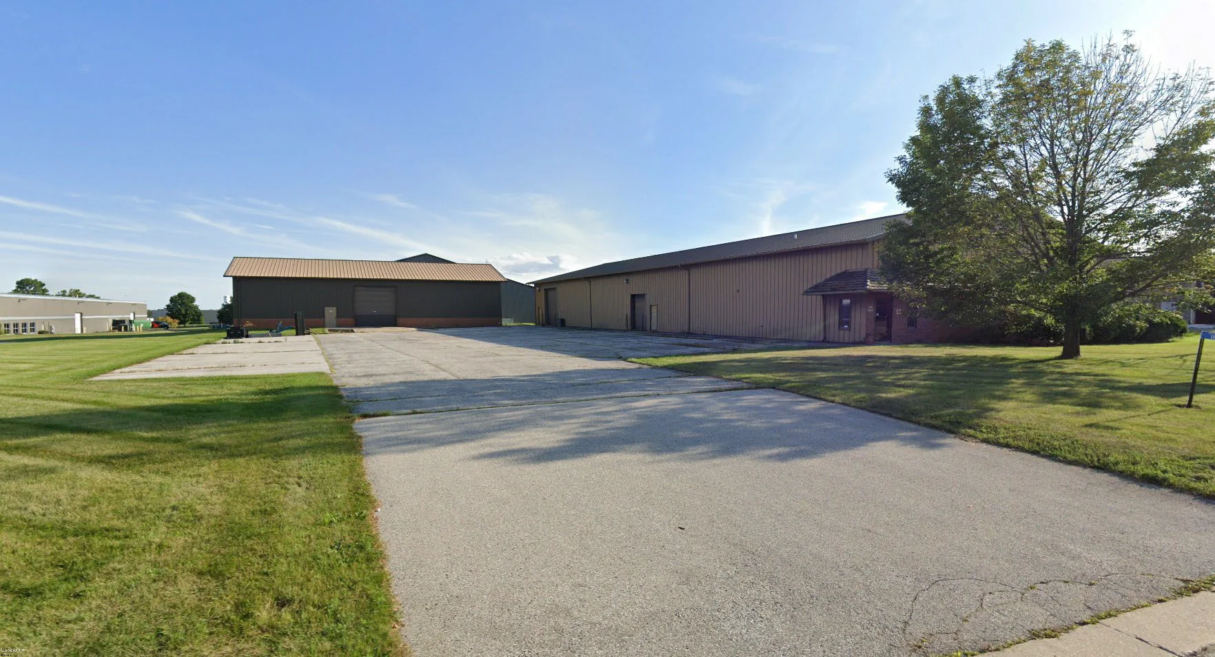 N114w18697 Clinton Dr — Sale in Germantown, WI, photo 1 of 1