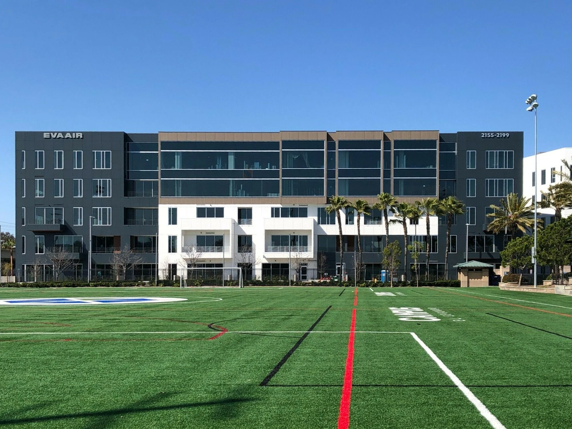 Alta Oficina — Sale in El Segundo, CA, photo 1 of 1