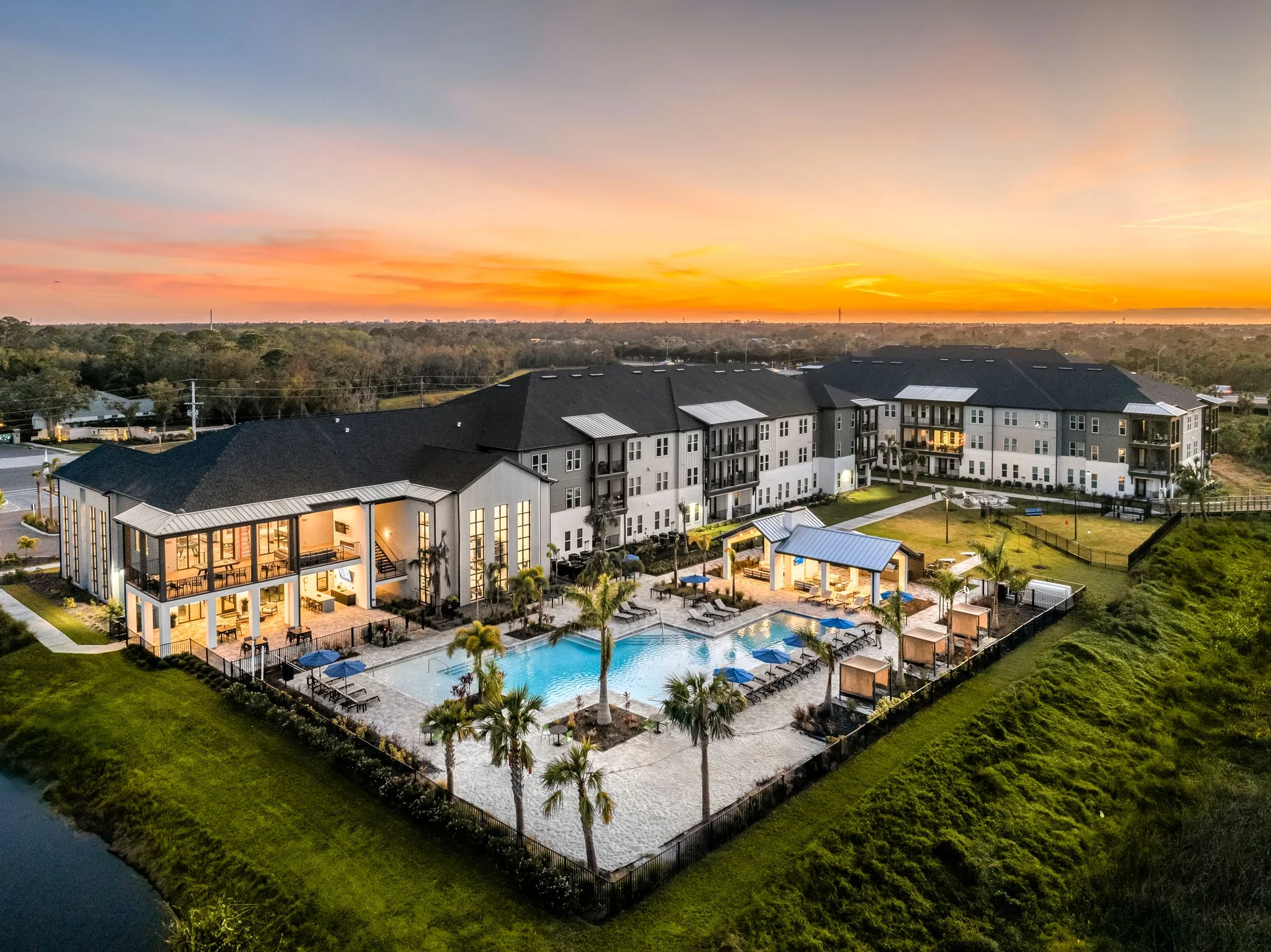 The Crossing at Palm Aire — Sale in Sarasota, FL, photo 1 of 1