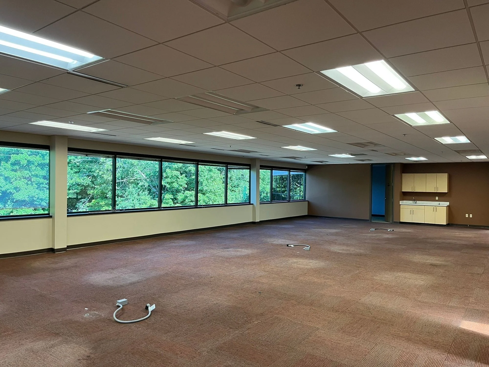 Maplewood Executive Center — Sale in Brookfield, WI, photo 5 of 8