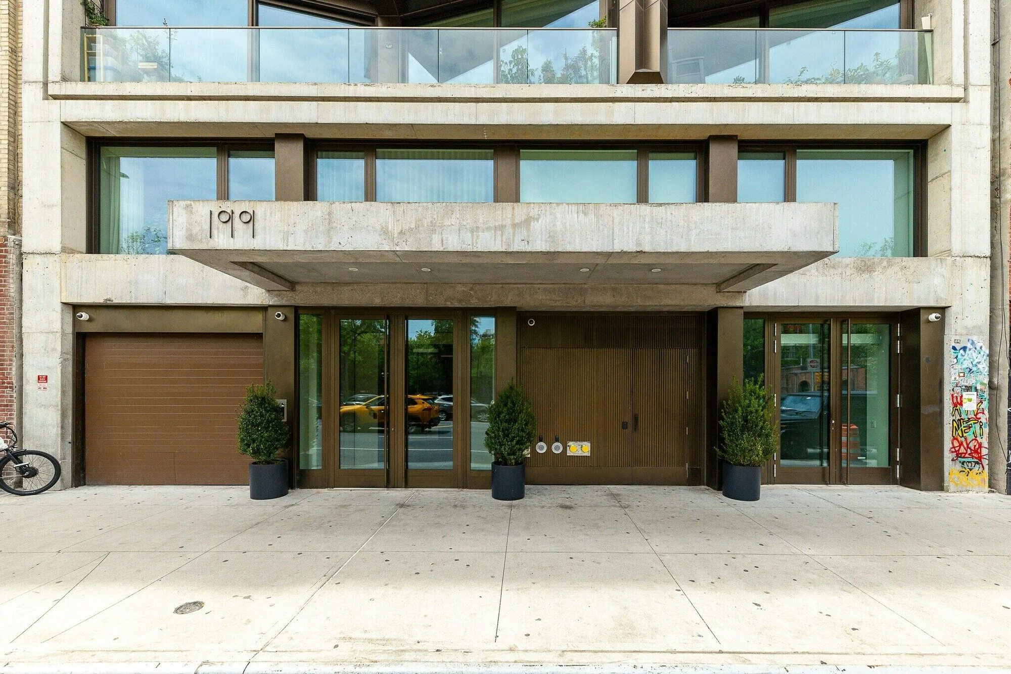 199 Chrystie Street — Sale in New York, NY, photo 4 of 8