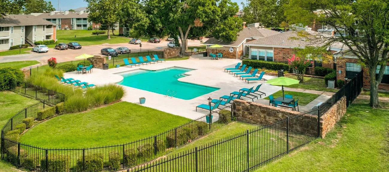 Woodland Oaks — Sale in Tulsa, OK, photo 3 of 8