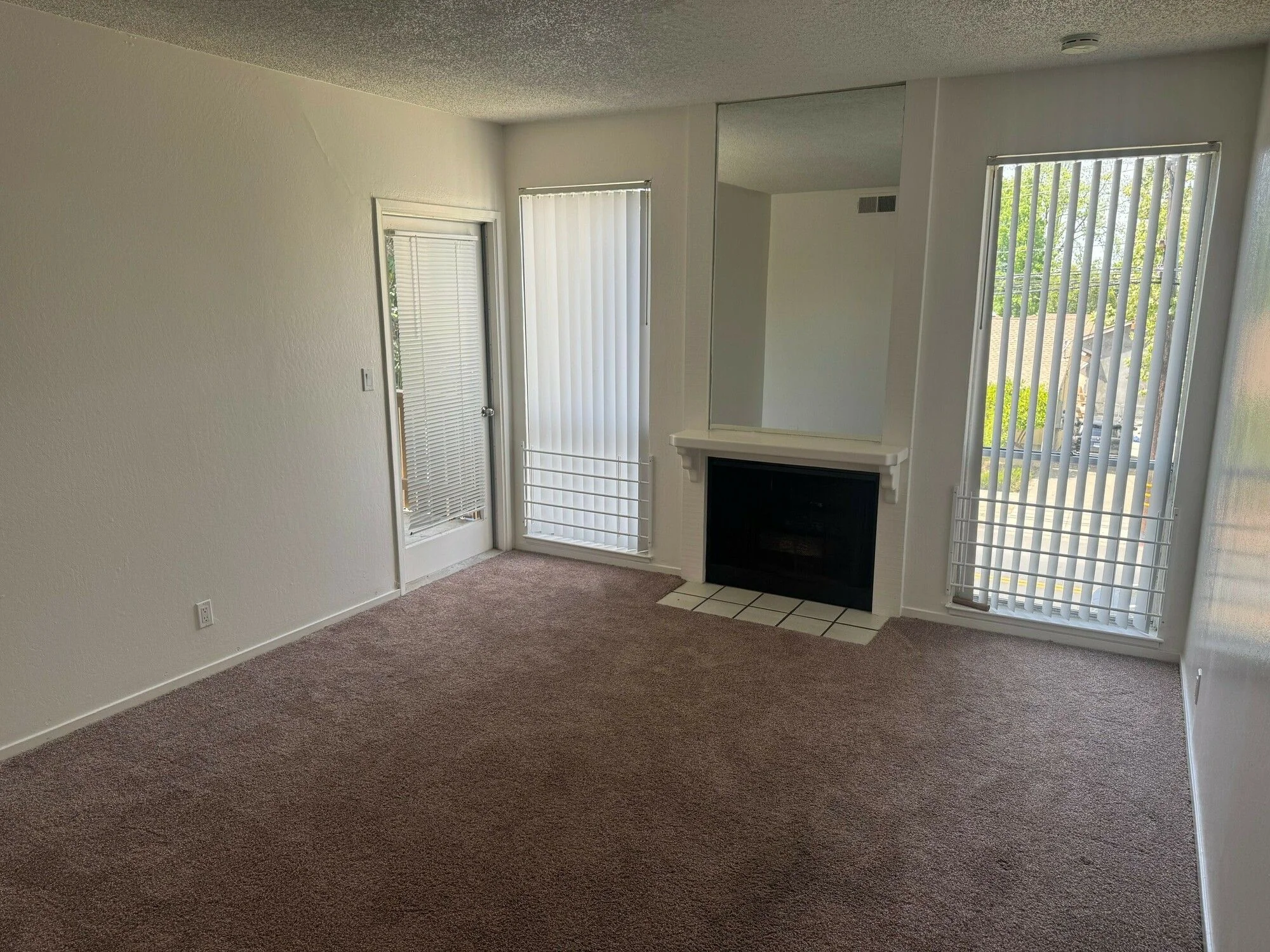 Bonifacio East Apartments — Sale in Concord, CA, photo 5 of 7