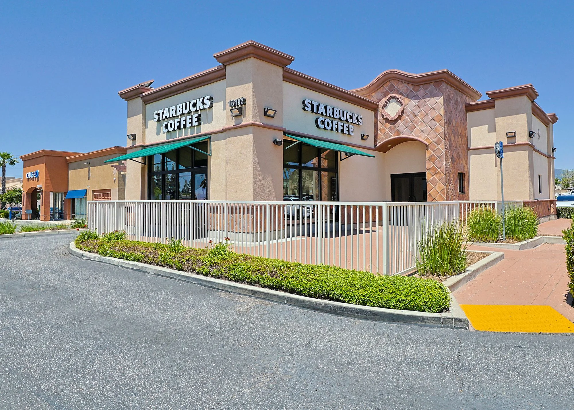 Cardenas Marketplace — Sale in Fontana, CA, photo 5 of 6