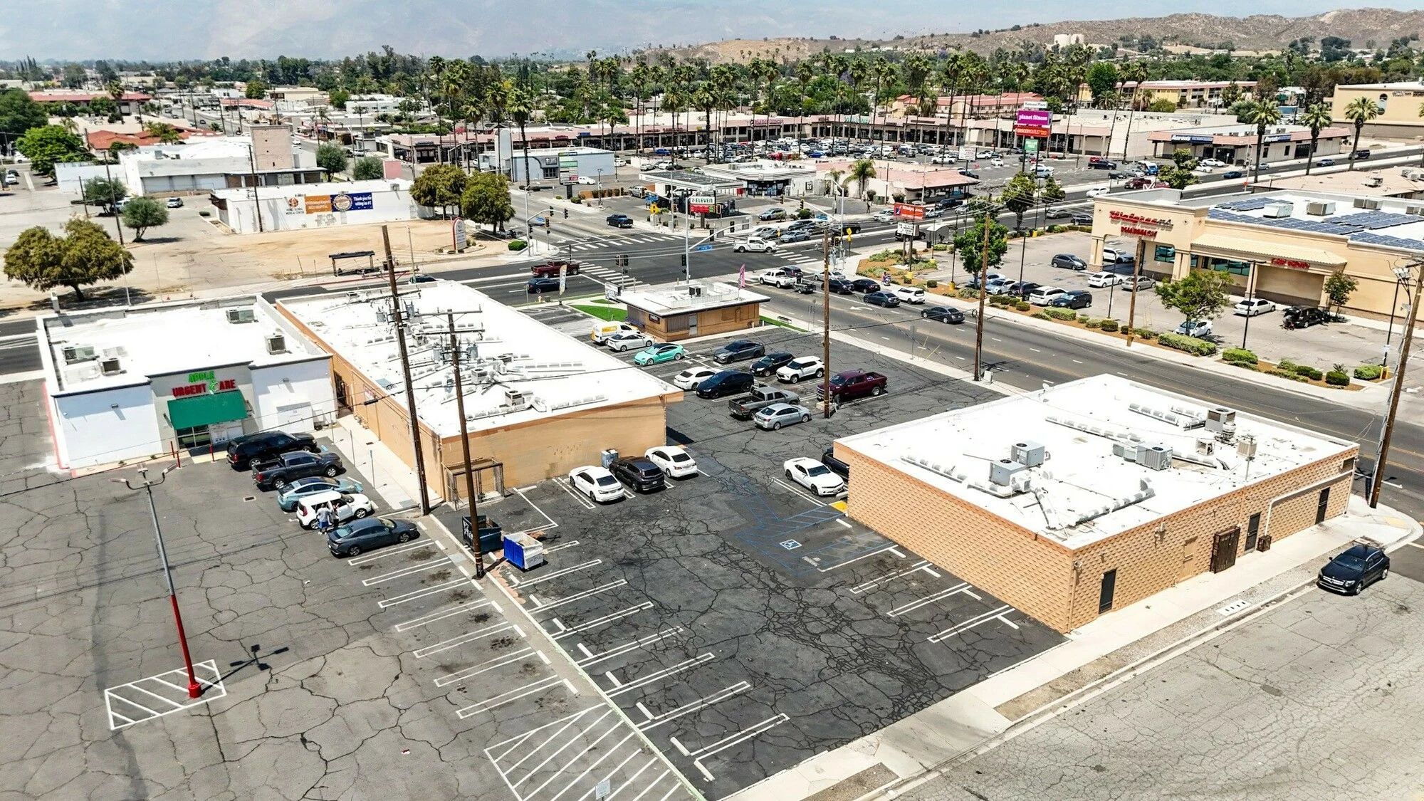 Hemet Strip Center — Sale in Hemet, CA, photo 2 of 3