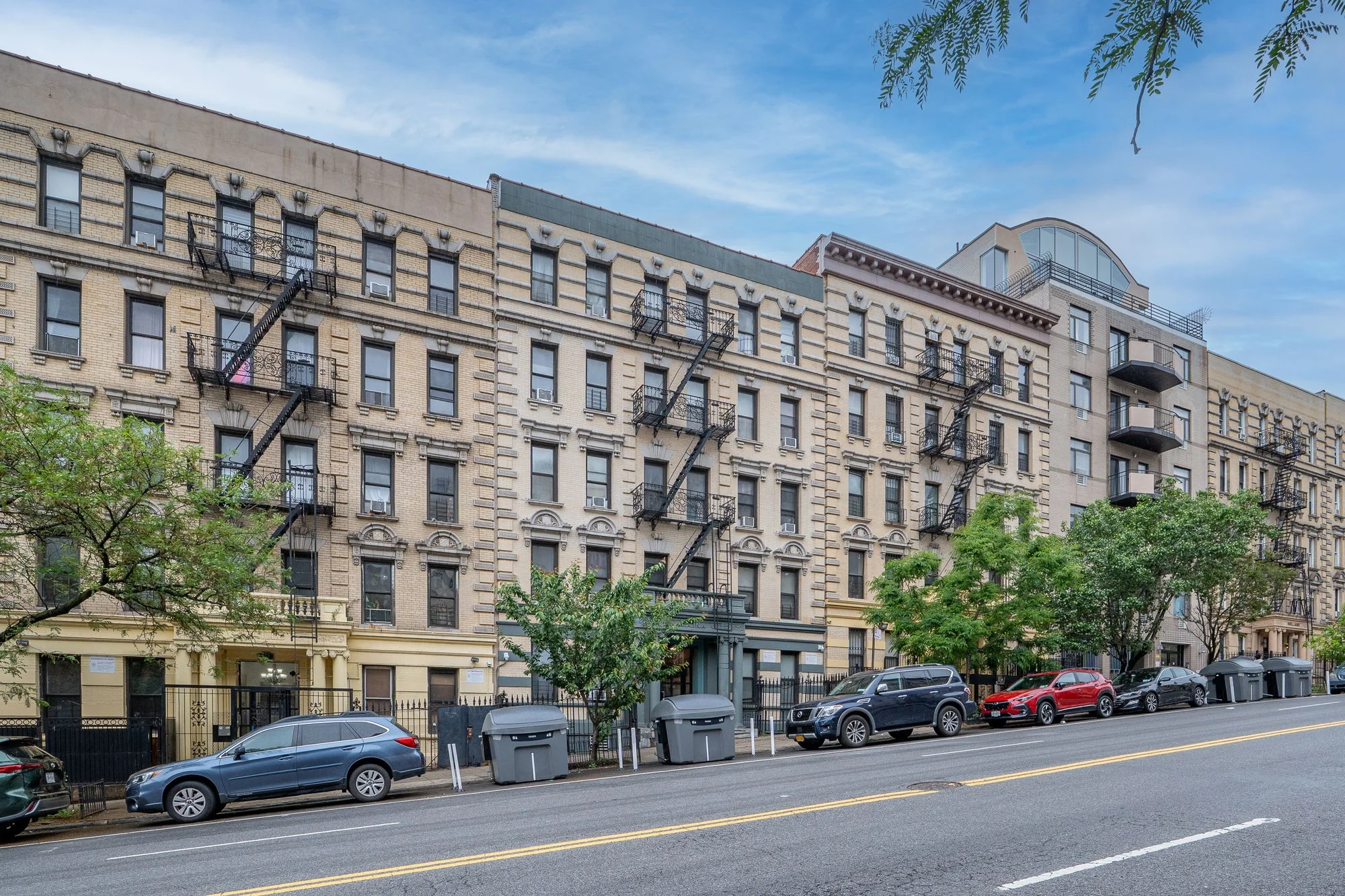 523 West 135th Street — Sale in New York, NY, photo 3 of 7