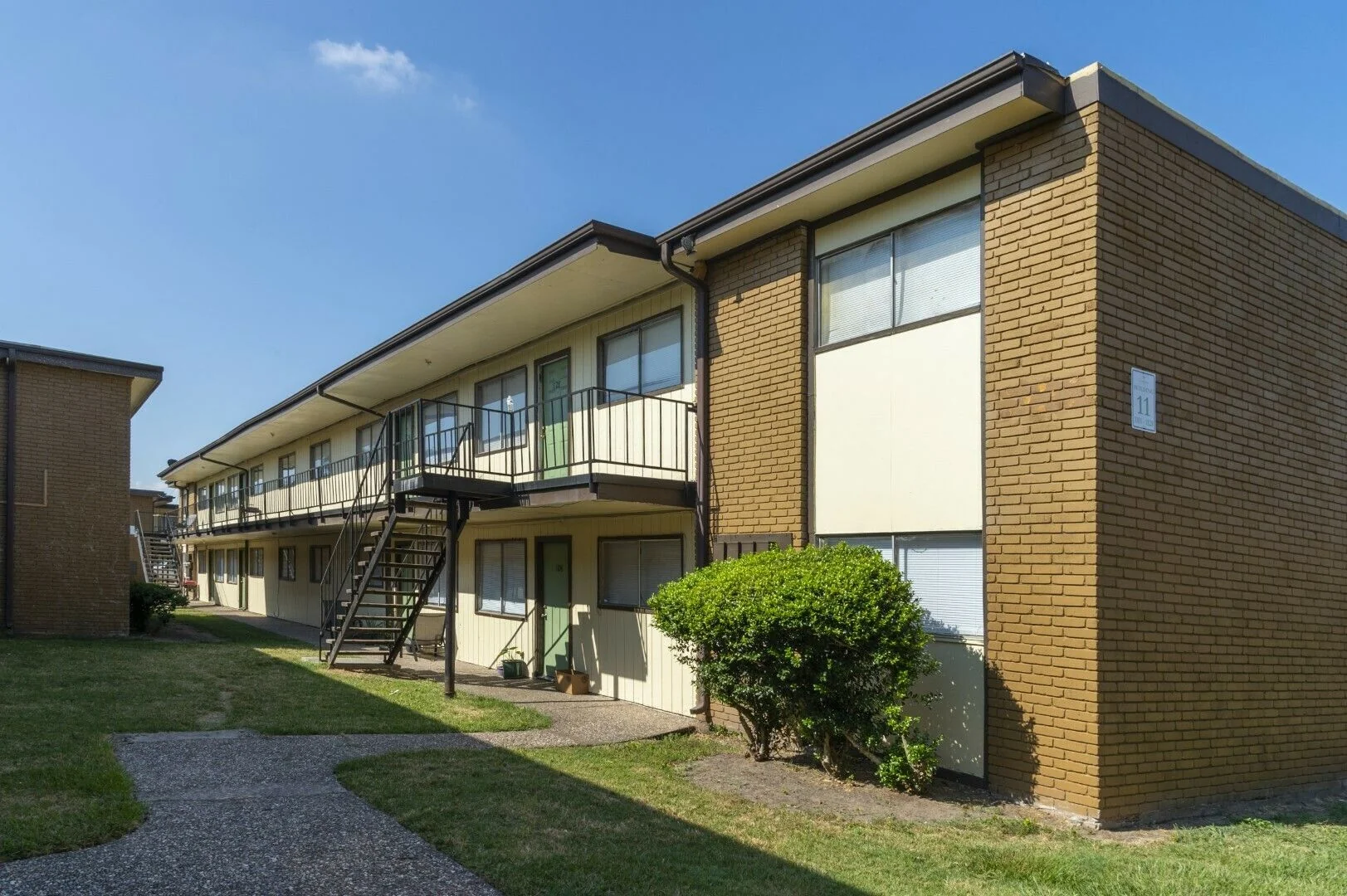 La Serena — Sale in Pasadena, TX, photo 4 of 8