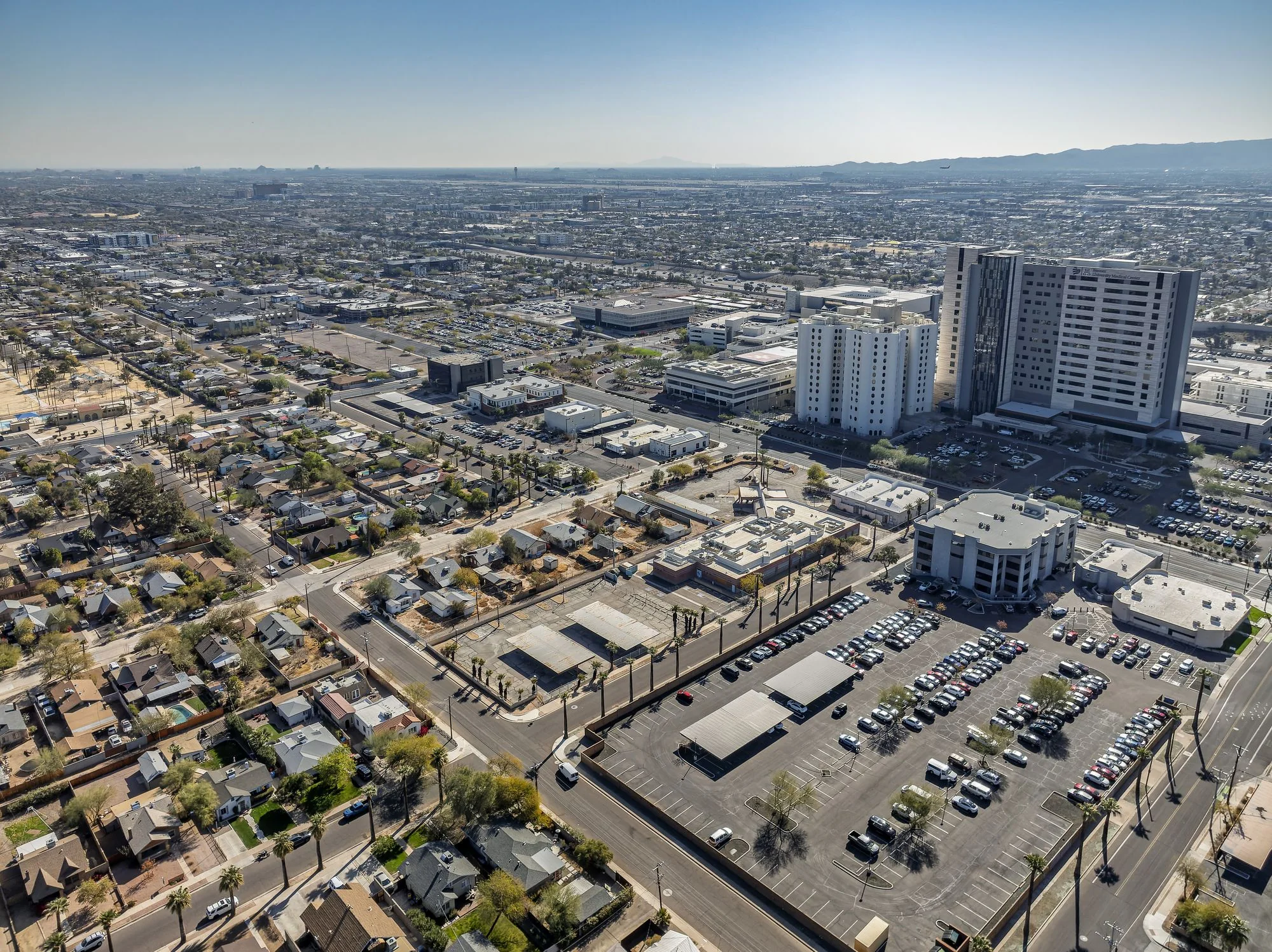 11th Street and McDowell — Sale in Phoenix, AZ, photo 1 of 4