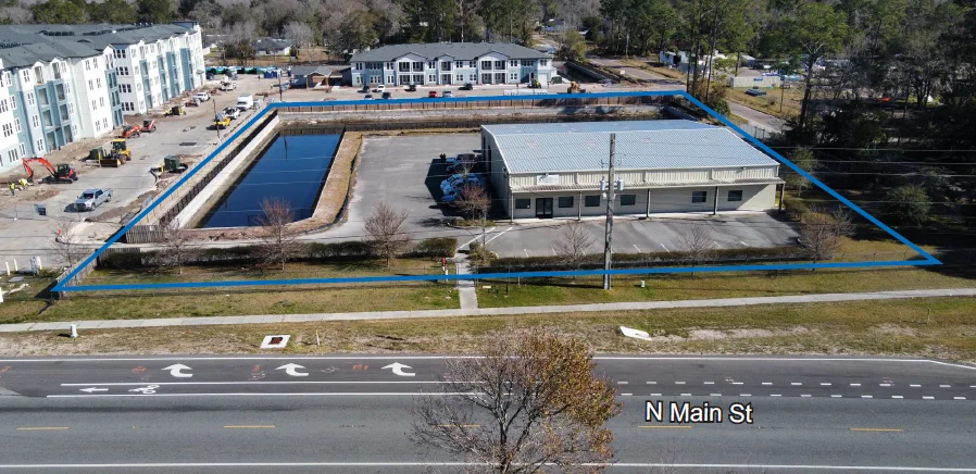 14353 N Main St — Sale in Jacksonville, FL, photo 1 of 5