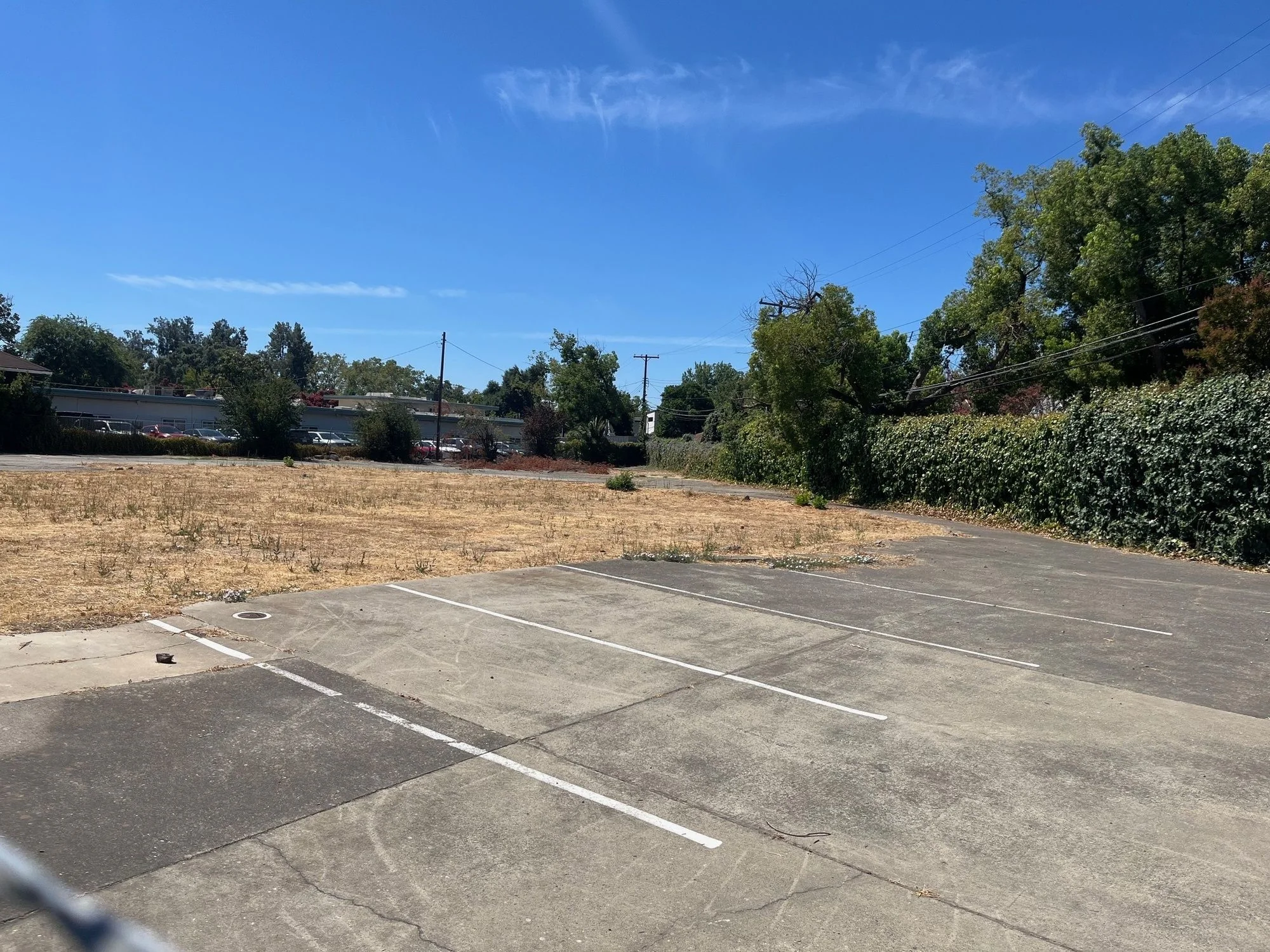 2040 Stockton Blvd — Sale in Sacramento, CA, photo 3 of 3