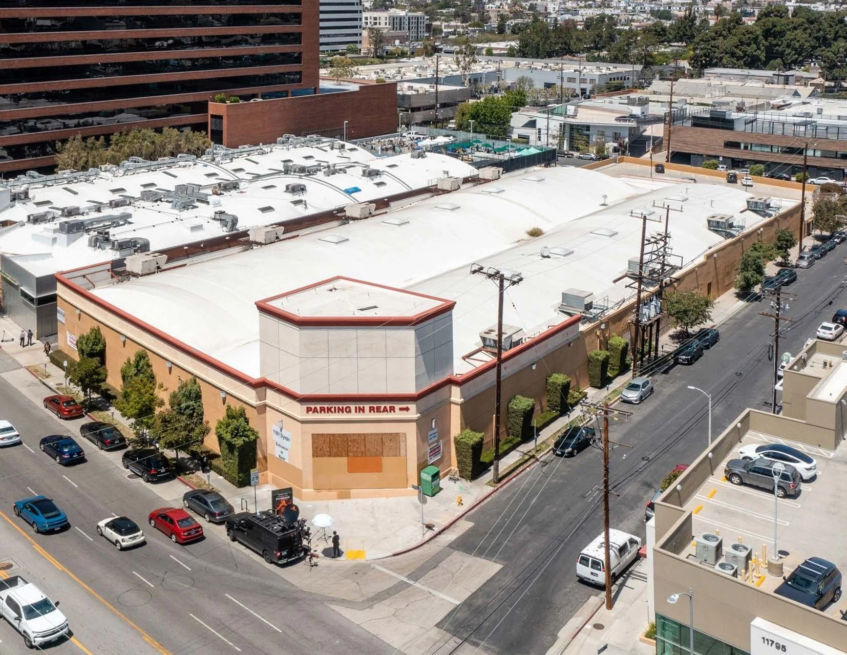 11801 W Olympic Blvd — Sale in Los Angeles, CA, photo 2 of 3