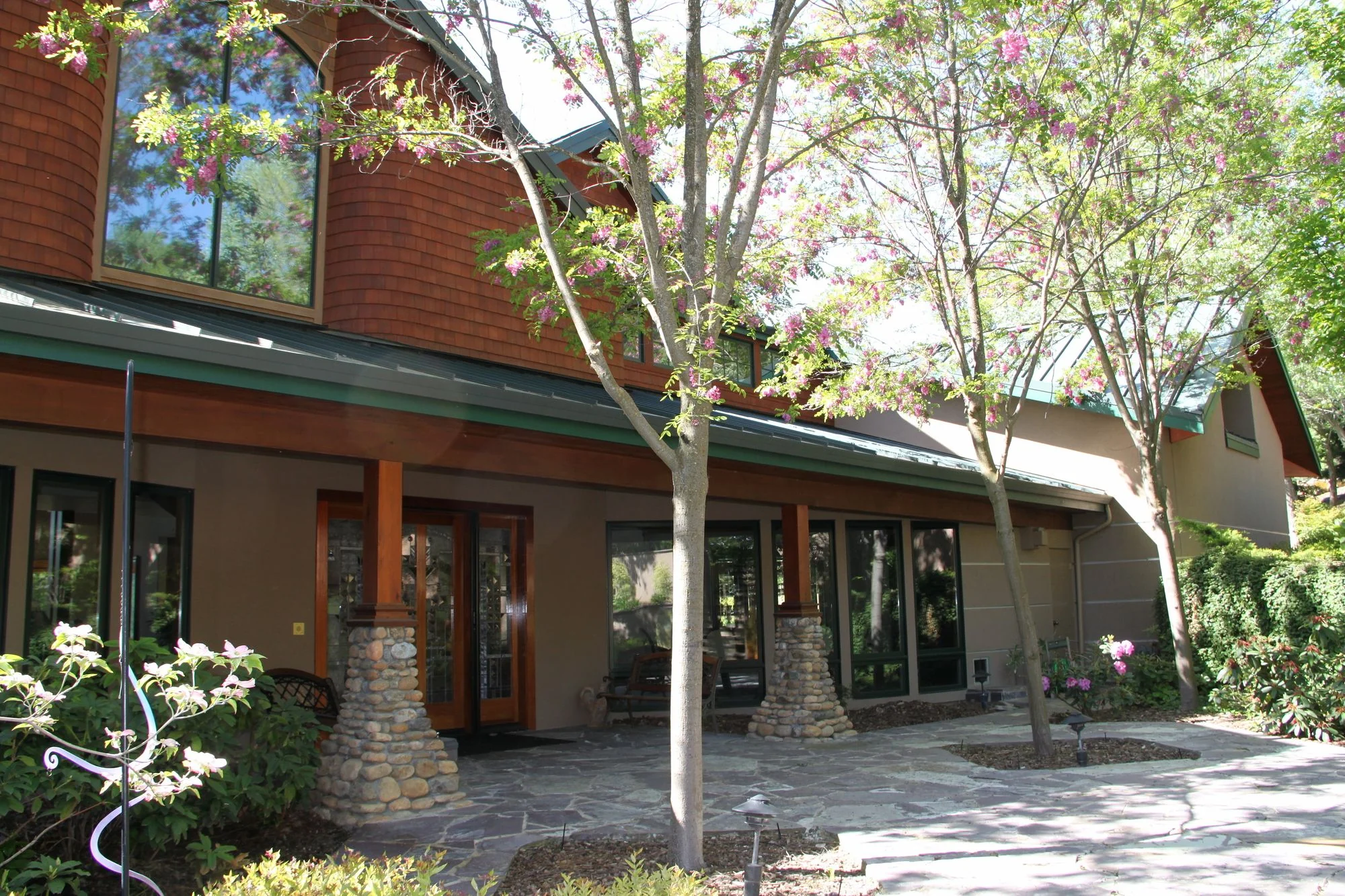 10450 Rincon Way — Sale in Auburn, CA, photo 1 of 7