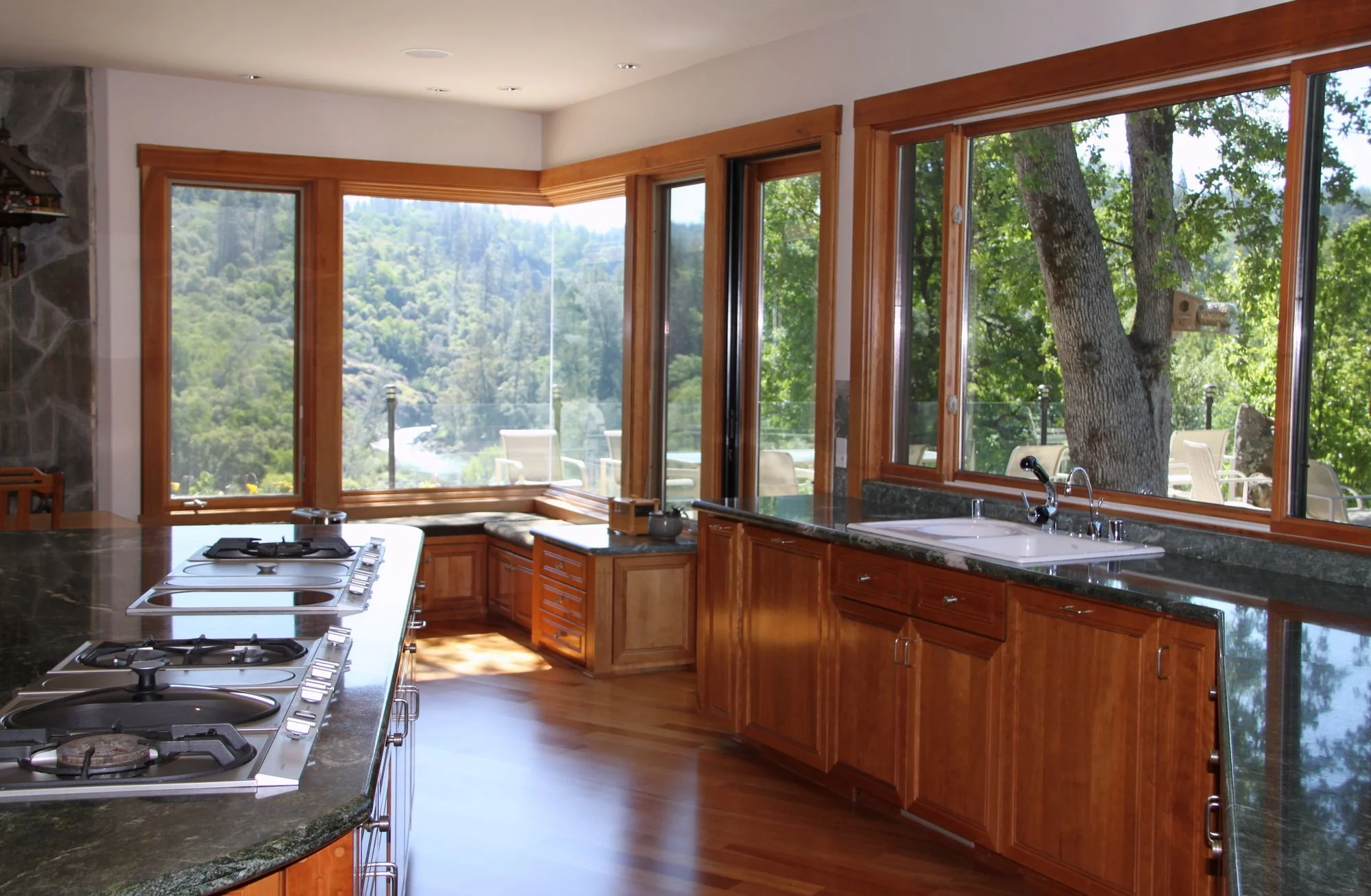 10450 Rincon Way — Sale in Auburn, CA, photo 3 of 7