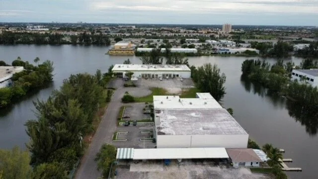 1500-1550 NW 94th Ave — Sale in Doral, FL, photo 4 of 8