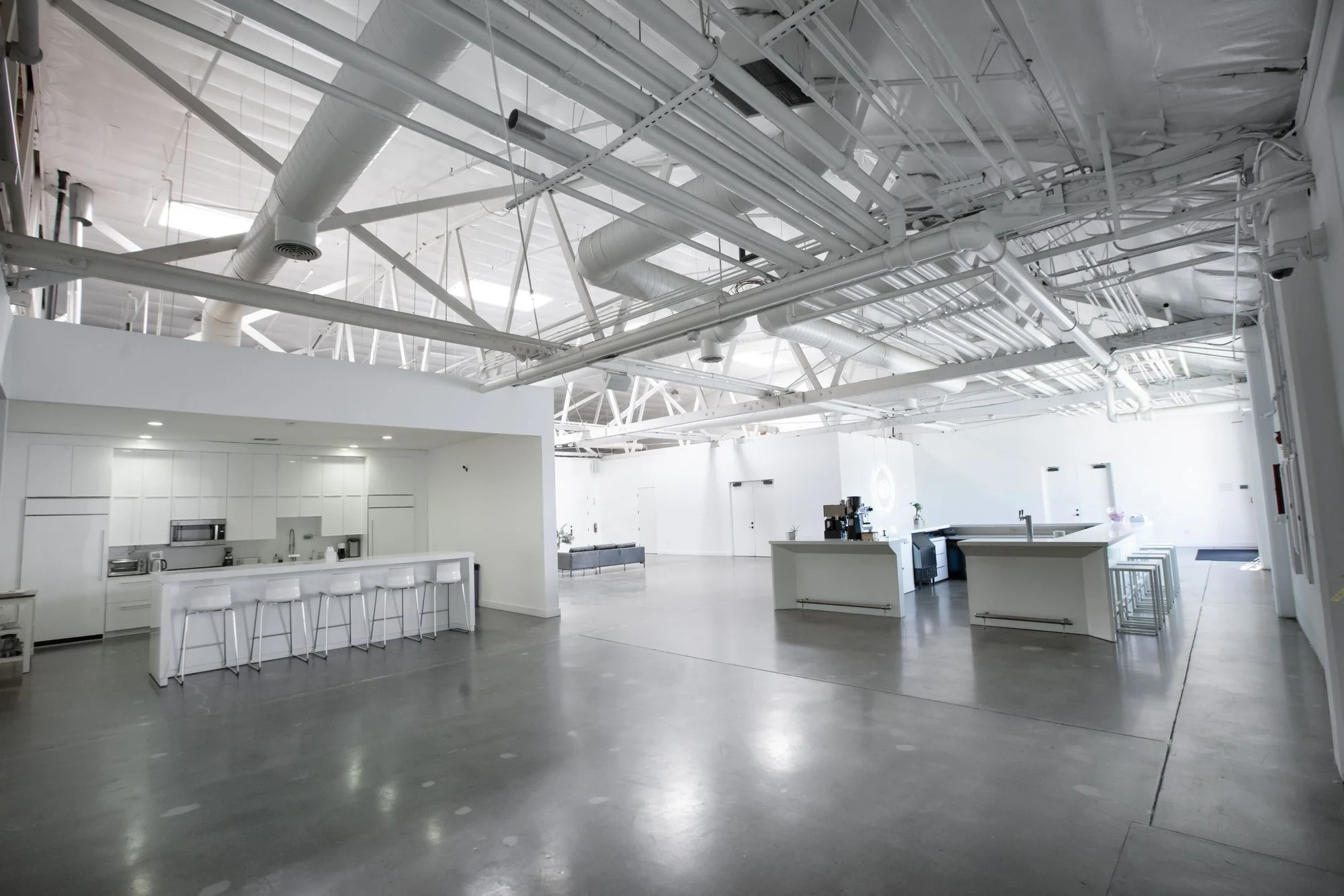 5431 W 104th St — Sale in Los Angeles, CA, photo 3 of 7
