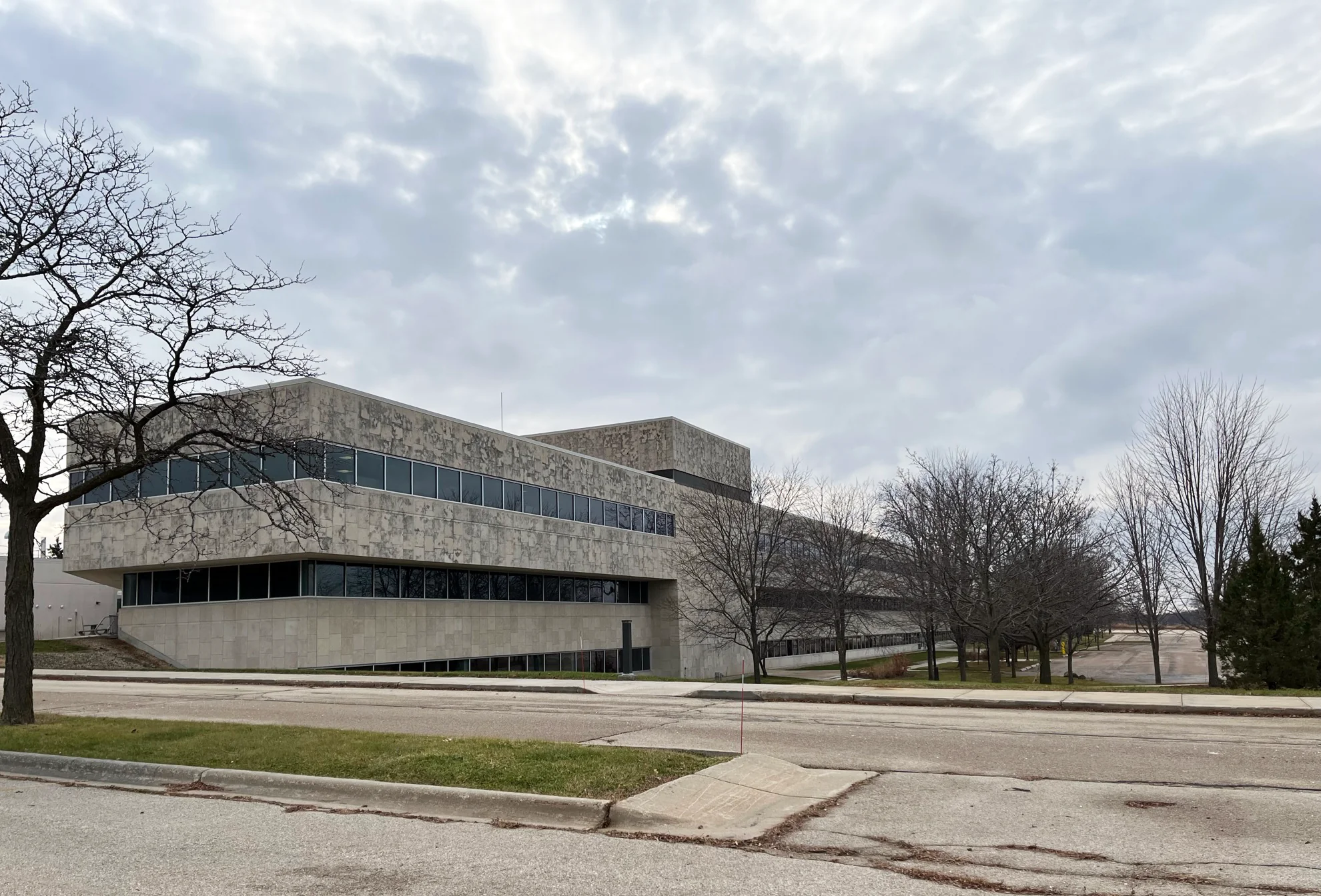 Office for Sale in Madison, WI, photo 1 of 8