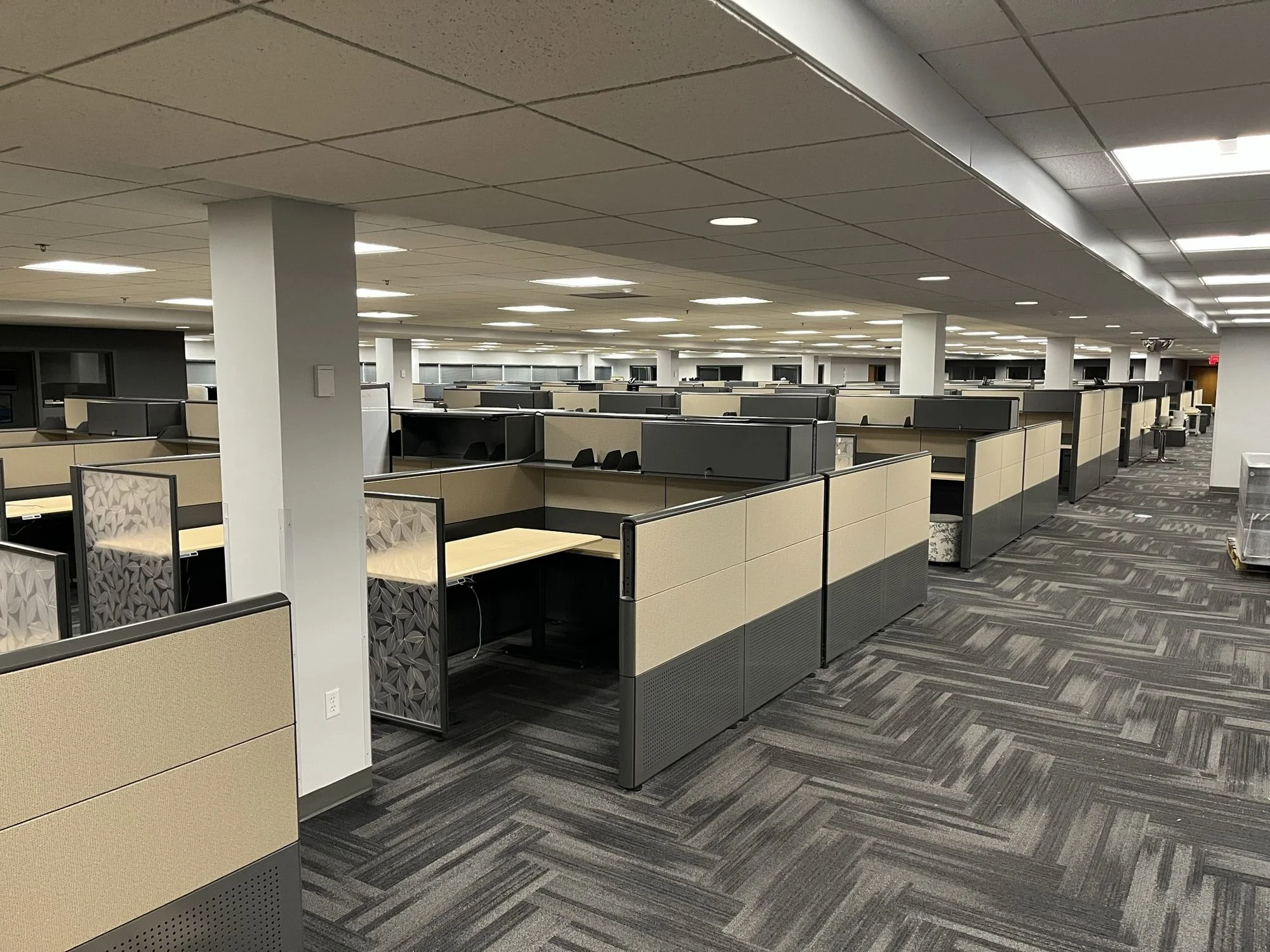 Office for Sale in Madison, WI, photo 7 of 8