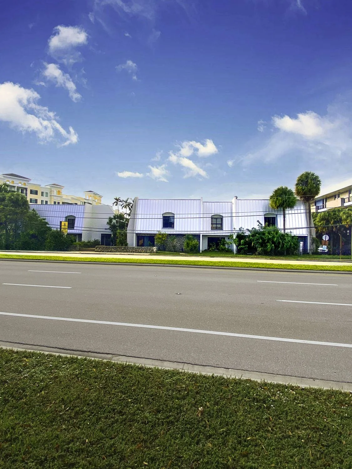 4699 N Federal Hwy — Sale in Pompano Beach, FL, photo 1 of 2