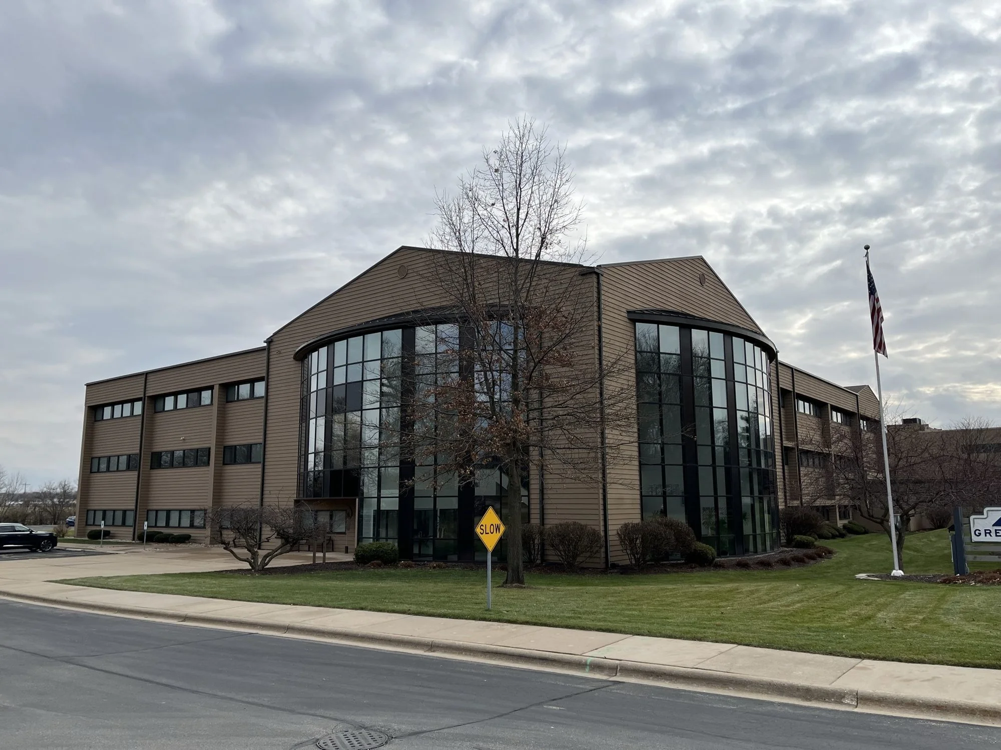 2401-2501 International Ln - office for sale in madison, WI