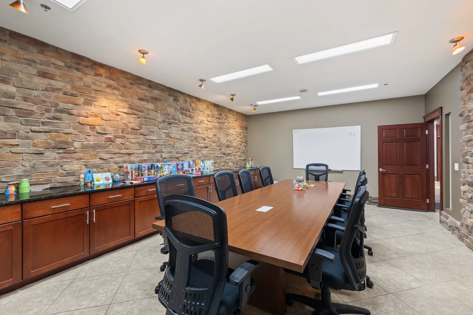 1 Hedstrom Dr — Lease in Ashland, OH, photo 6 of 8