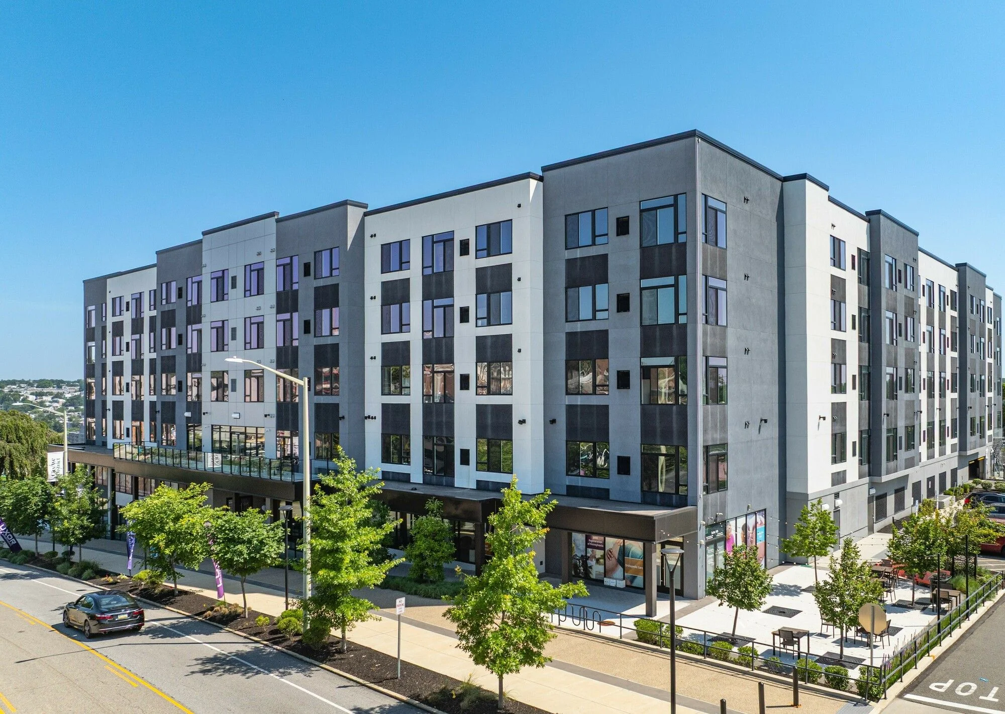 9 Presidential Boulevard — Lease in Bala Cynwyd, PA, photo 1 of 8